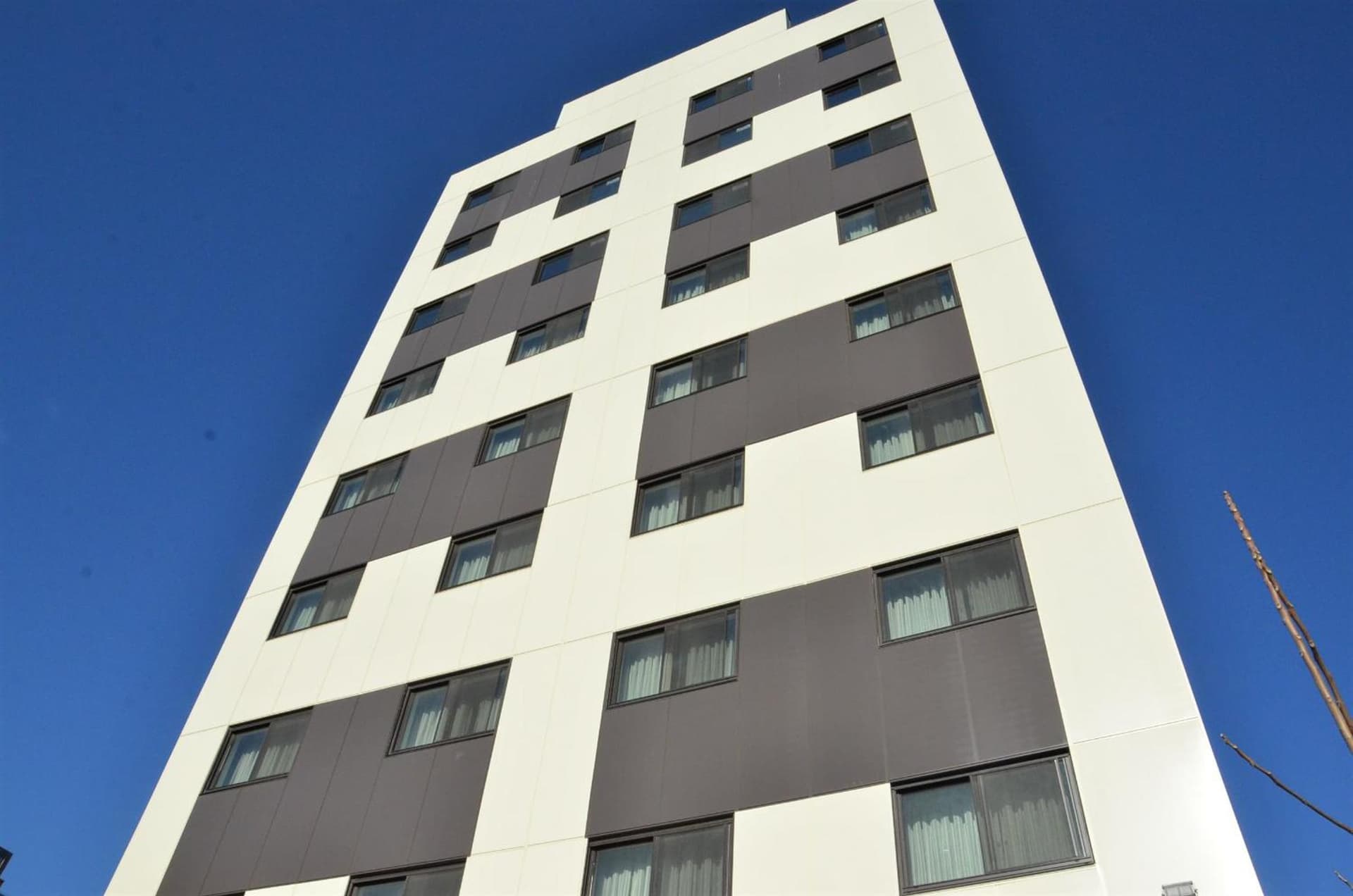 LIC Plaza Hotel gallery photo in Queens, NY — image 24