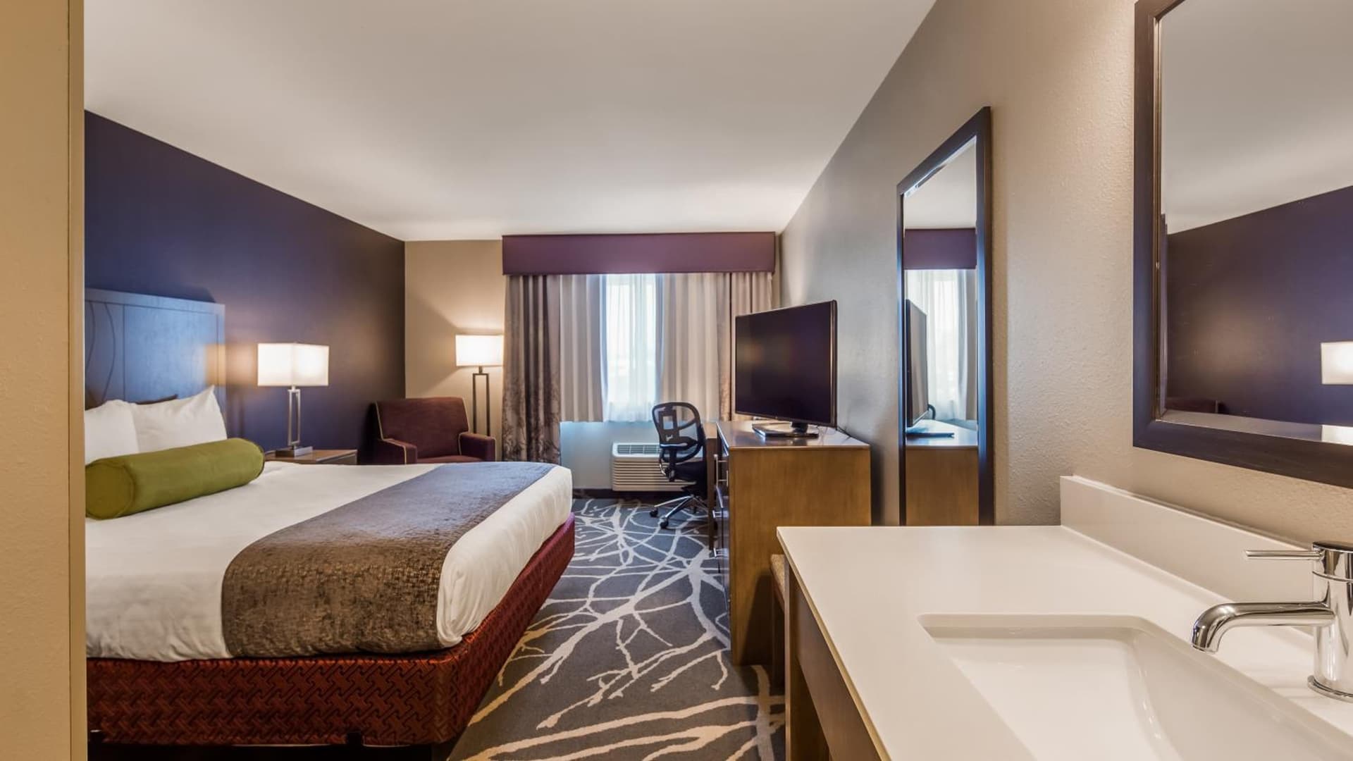 Best Western McMinnville Inn gallery photo in McMinnville, OR — image 66