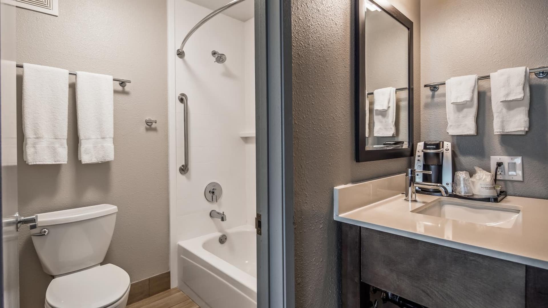 Best Western McMinnville Inn gallery photo in McMinnville, OR — image 57