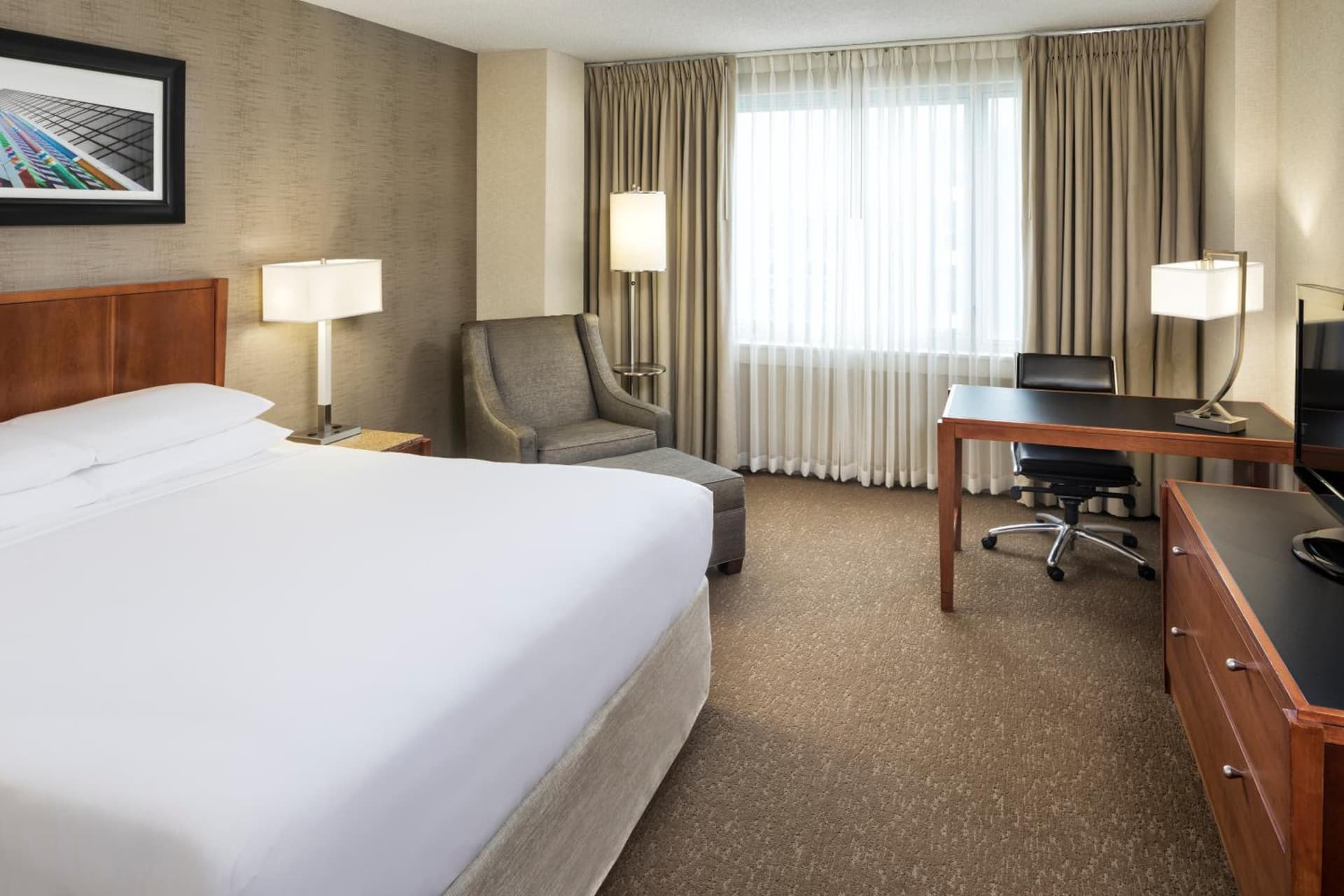 Hyatt Centric Chicago Ohare property views in Rosemont, IL — gallery photo 3