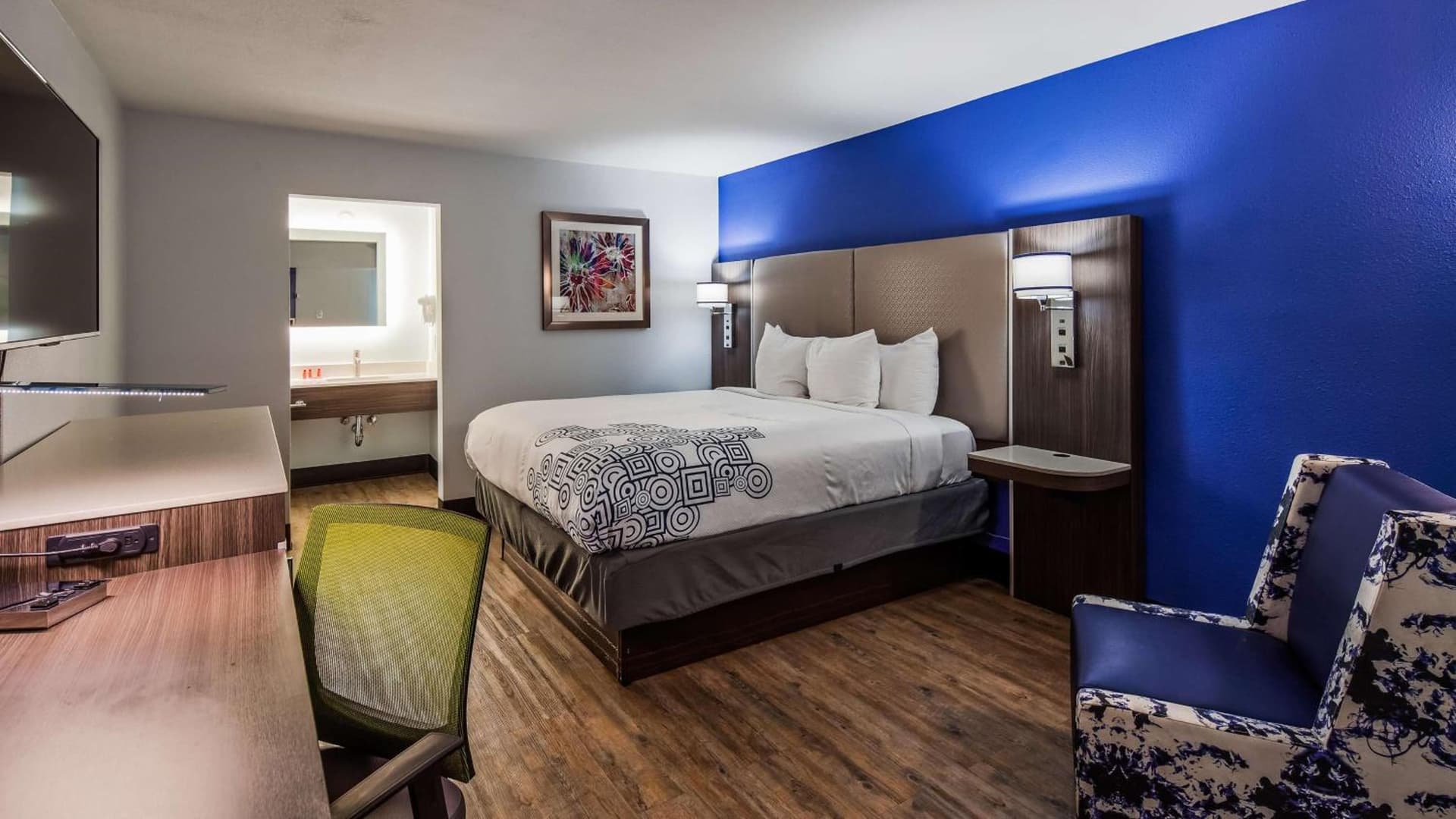 SureStay Plus Hotel by Best Western Sacramento Cal Expo gallery photo in Sacramento, CA — image 7