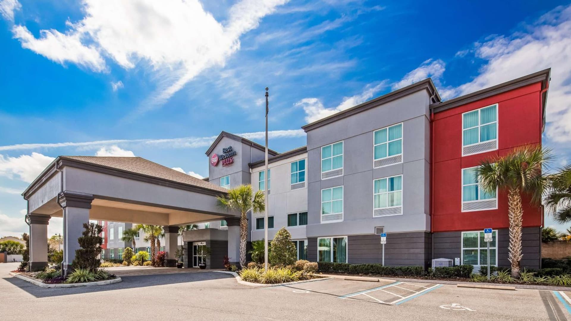 Best Western Plus Chain of Lakes Inn & Suites — hotel in Leesburg, Florida