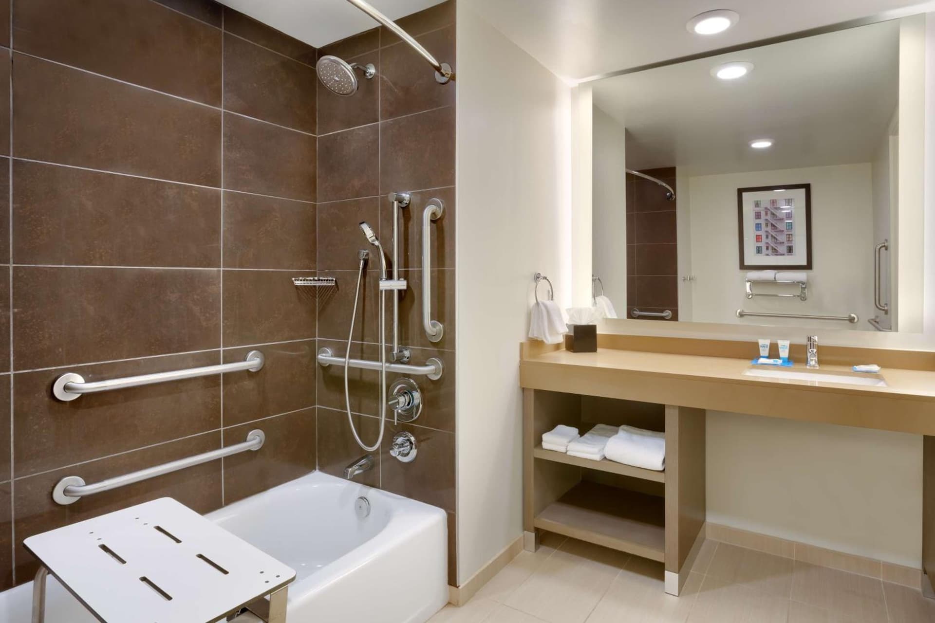Hyatt House Portland / Downtown gallery photo in Portland, OR — image 32