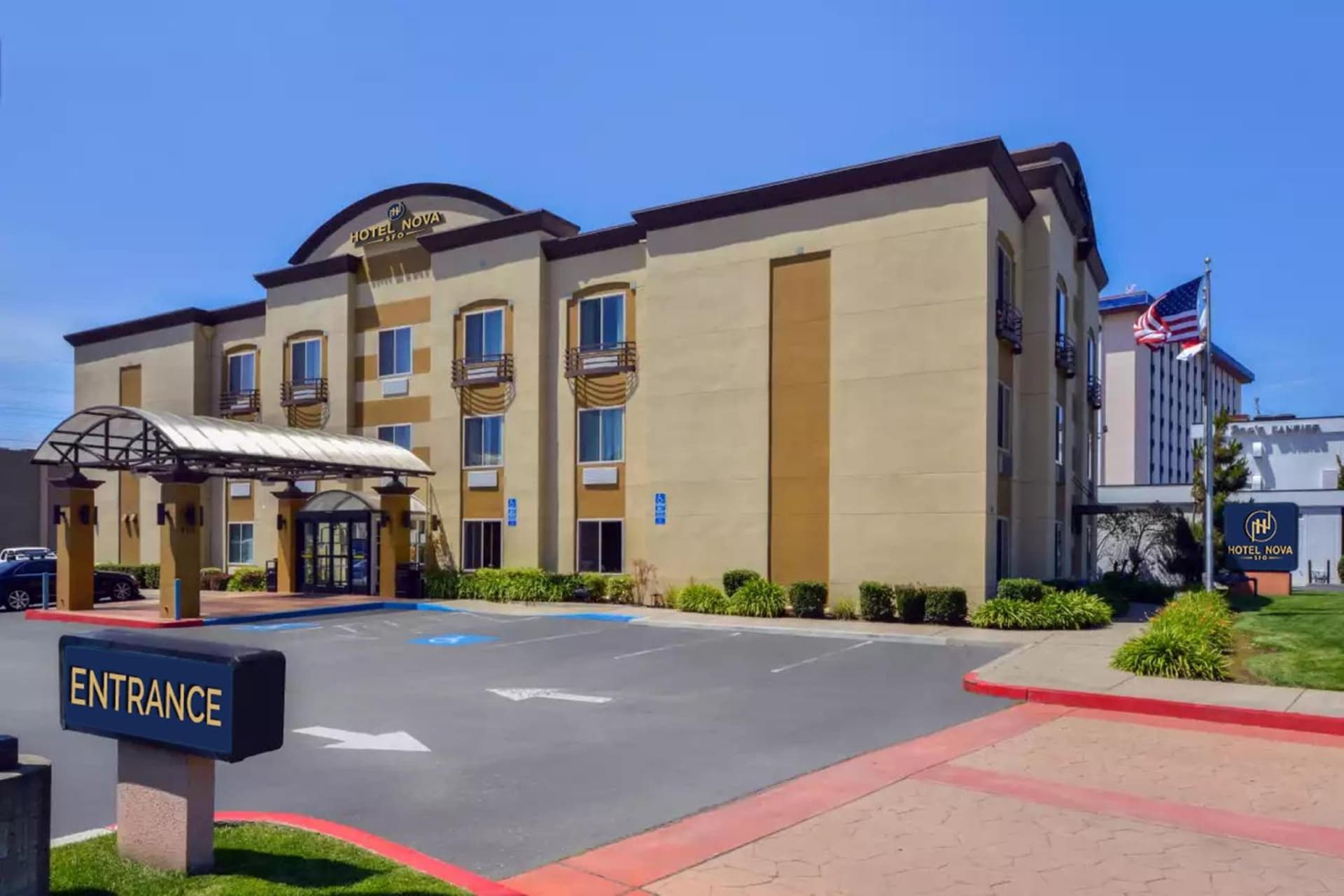 Hotel Nova SFO property views in South San Francisco, CA — gallery photo 3