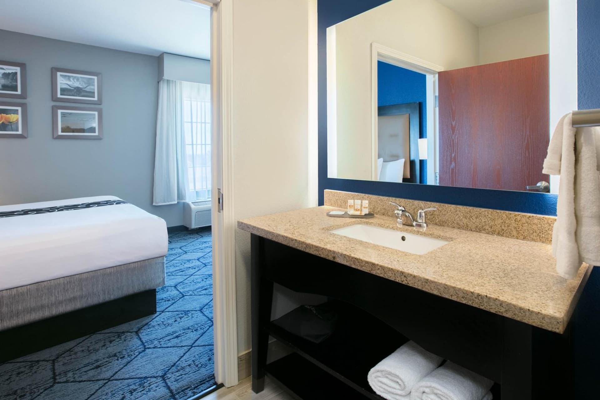 La Quinta by Wyndham Denton - University Drive gallery photo in Denton, TX — image 41