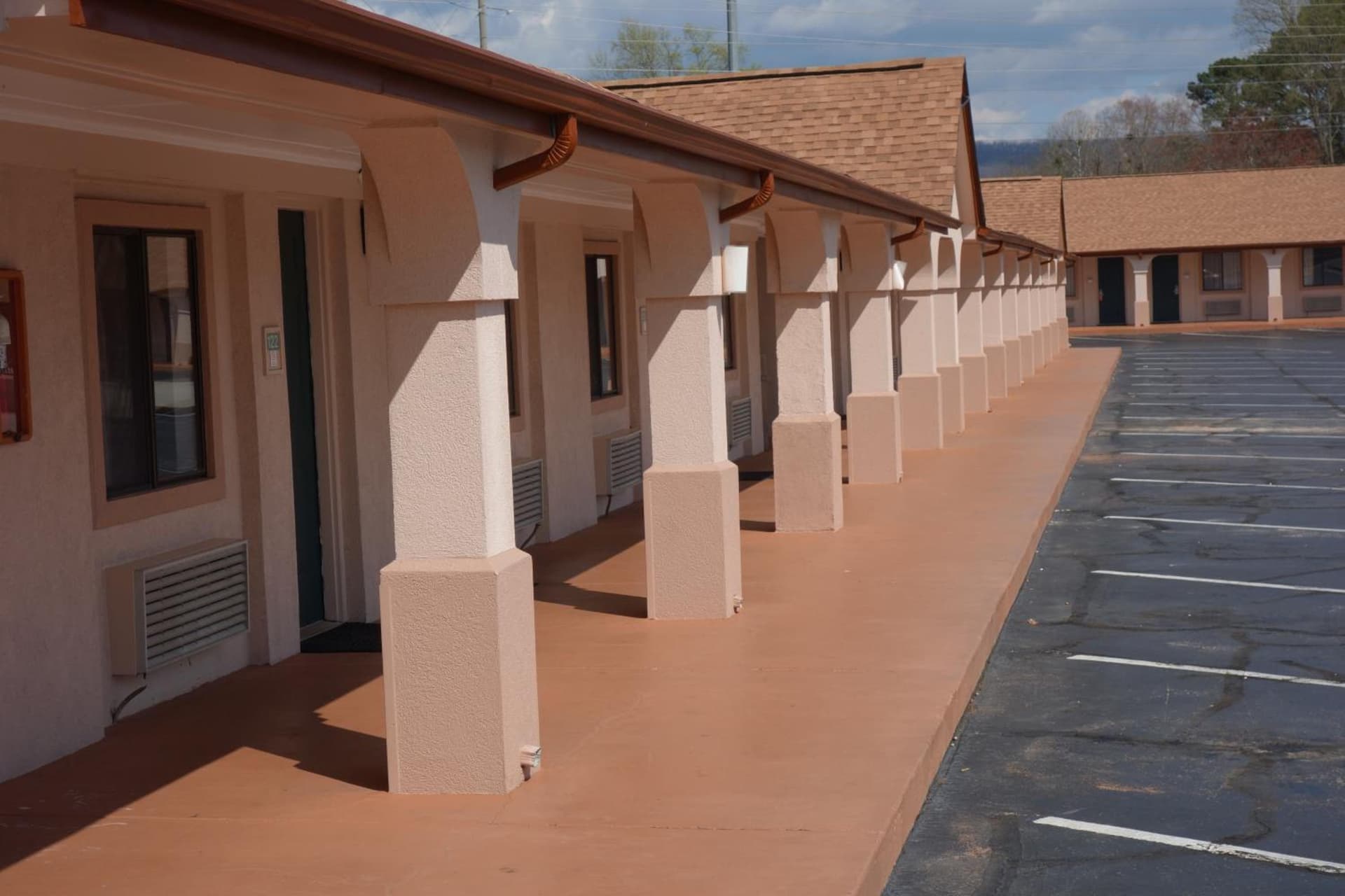VIP Inn and Suites gallery photo in Huntsville, AL — image 22