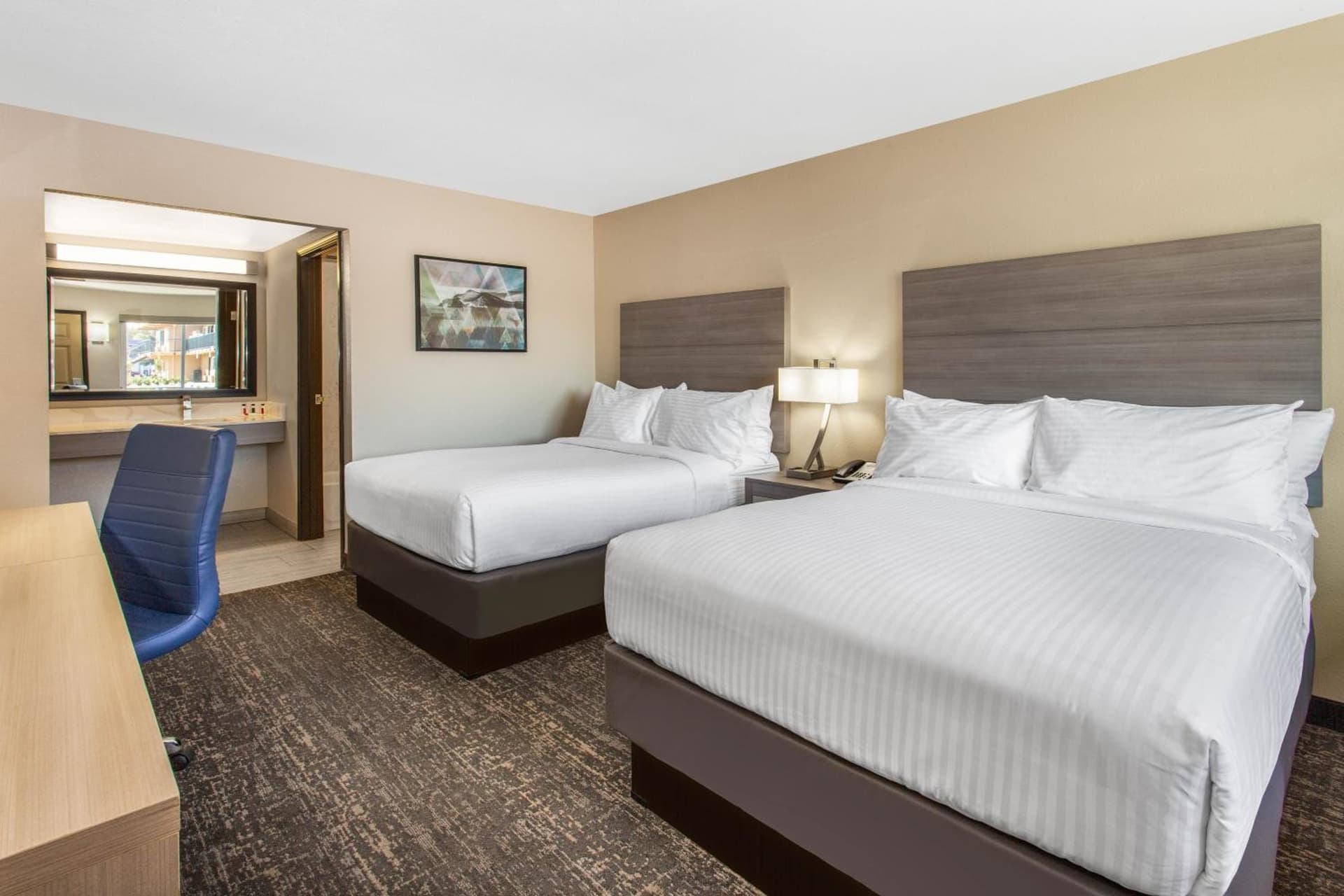 Days Inn Merced / Yosemite Area interior in Merced, CA — gallery photo 2