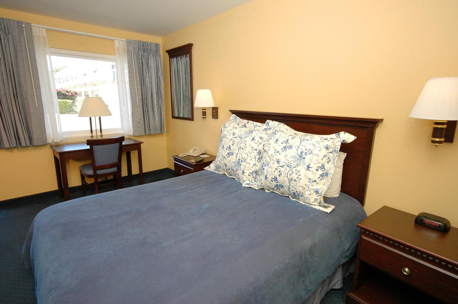 Monterey Bay Lodge gallery photo in Monterey, CA — image 45