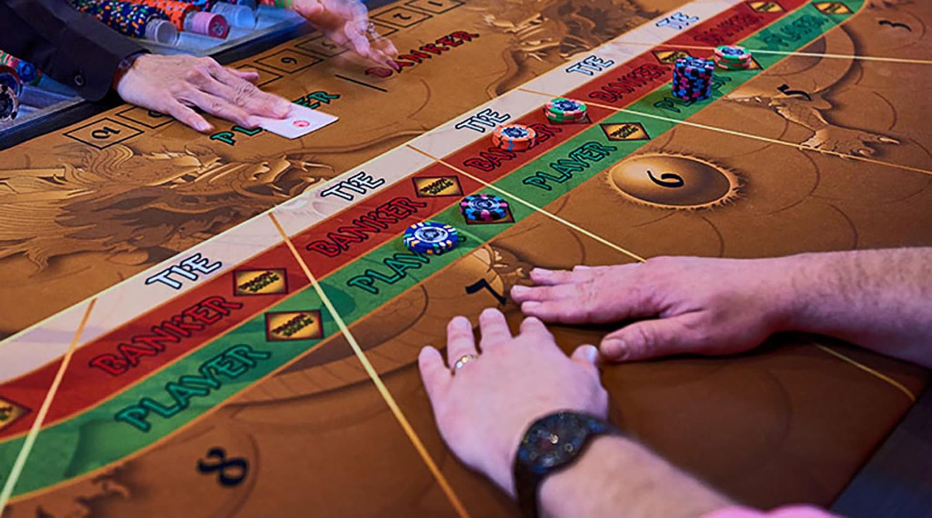 Isle Casino Hotel Waterloo, A Caesars Destination gallery photo in Waterloo, IA — image 9