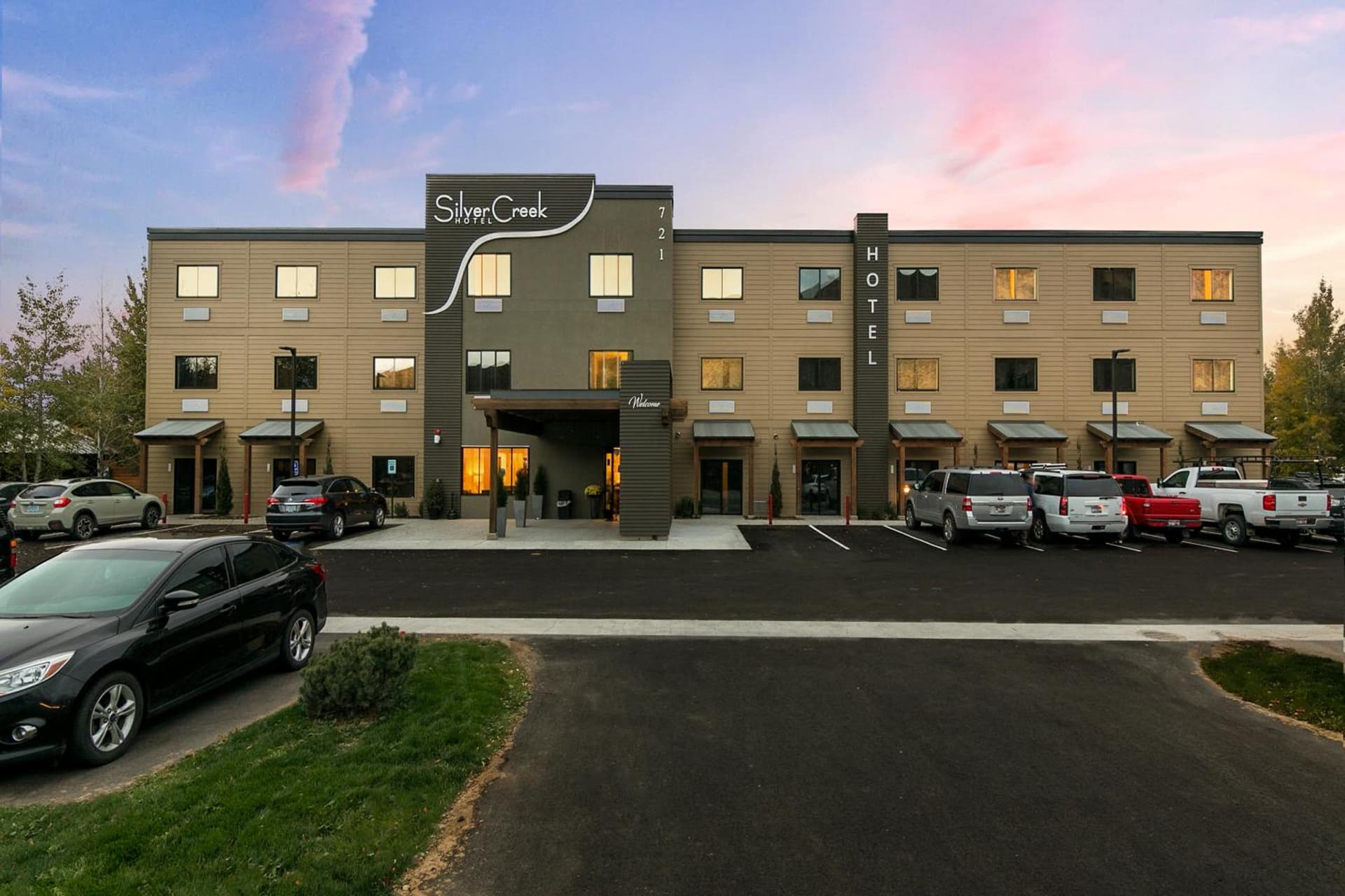 Silver Creek Hotel featured exterior or lobby in Hailey, ID — similar hotel
