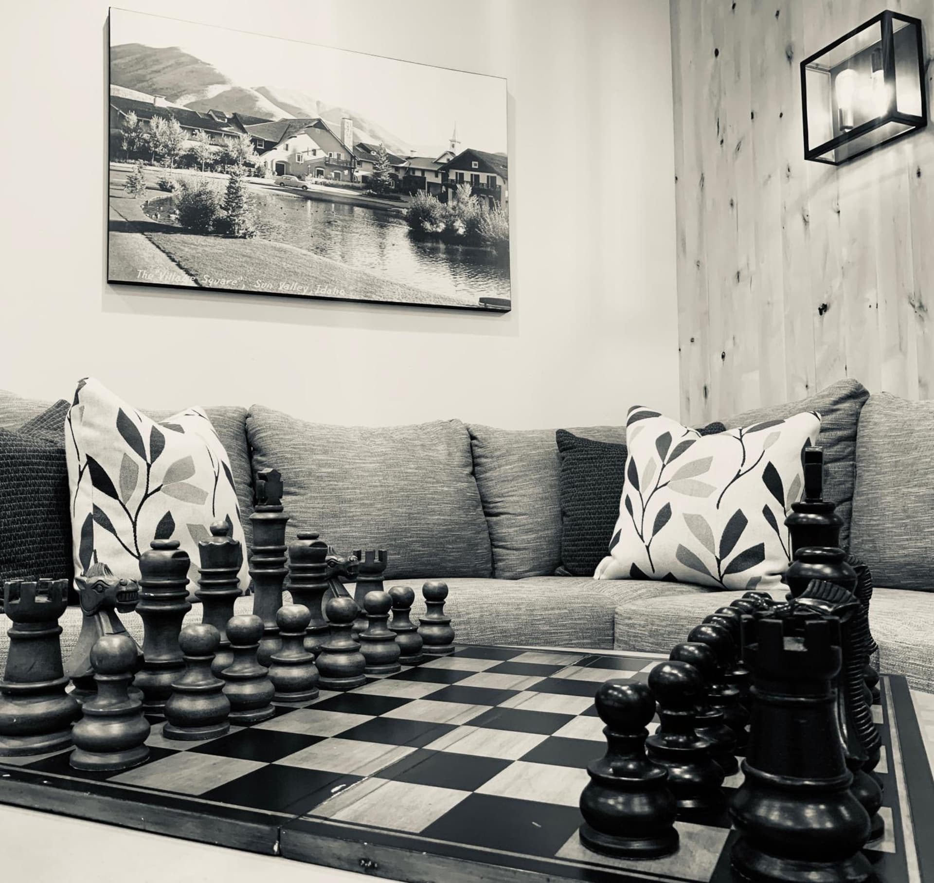 Silver Creek Hotel interior in Hailey, ID — gallery photo 2