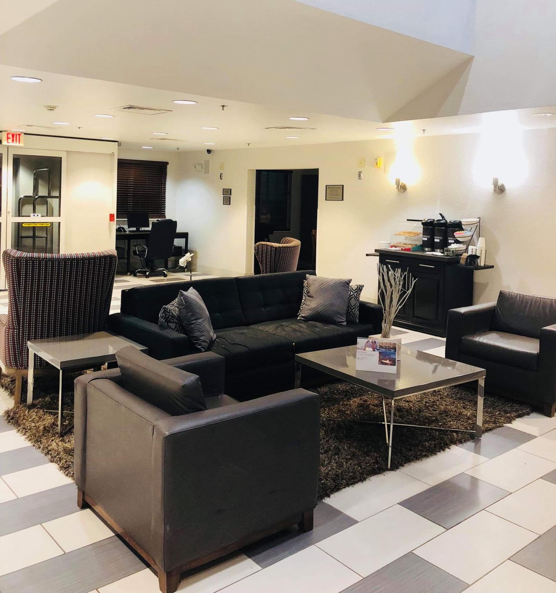 Country Inn & Suites by Radisson, DFW Airport South, TX gallery photo in Irving, TX — image 22