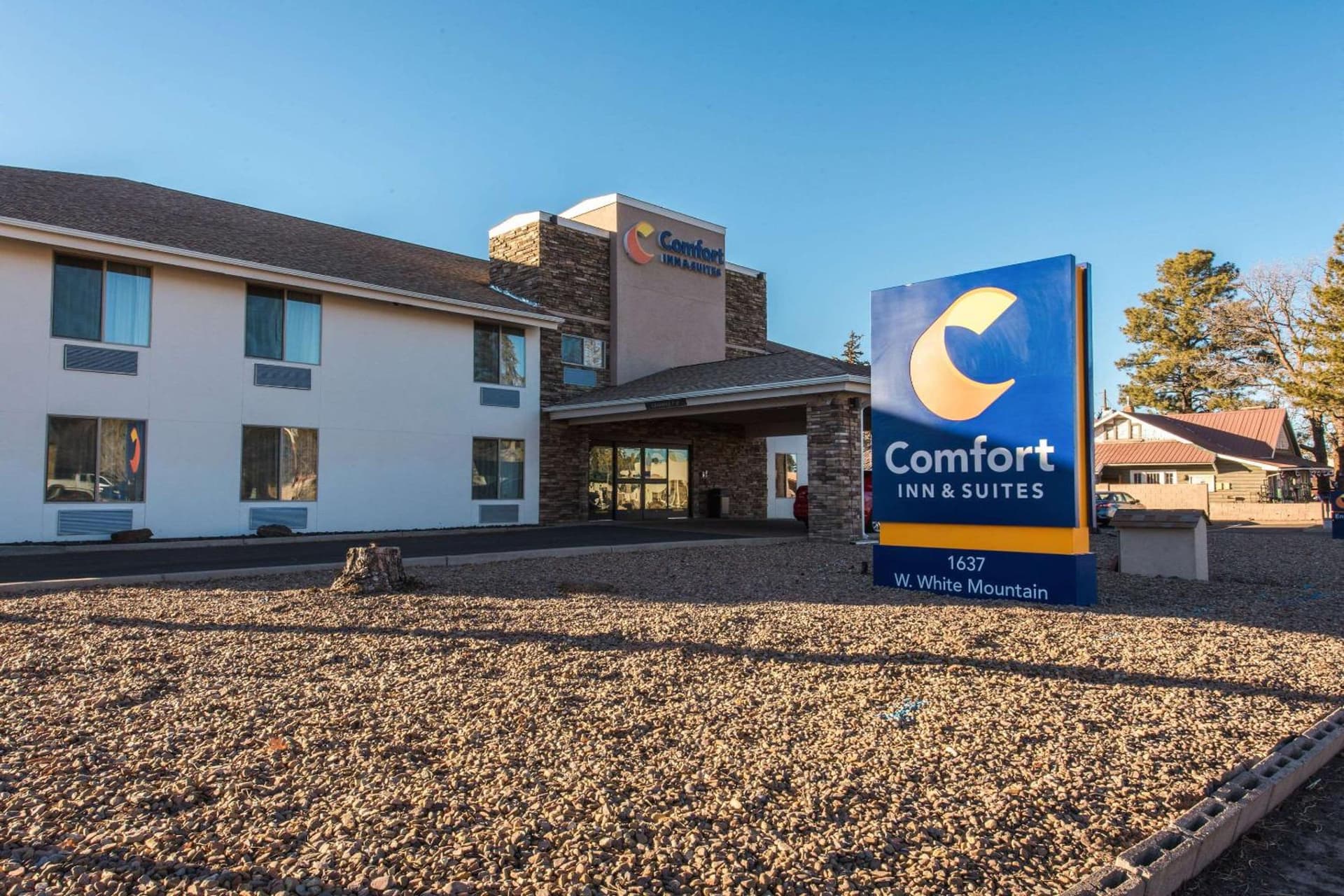 Comfort Inn & Suites Pinetop Show Low featured exterior or lobby in Pinetop-Lakeside, AZ — similar hotel