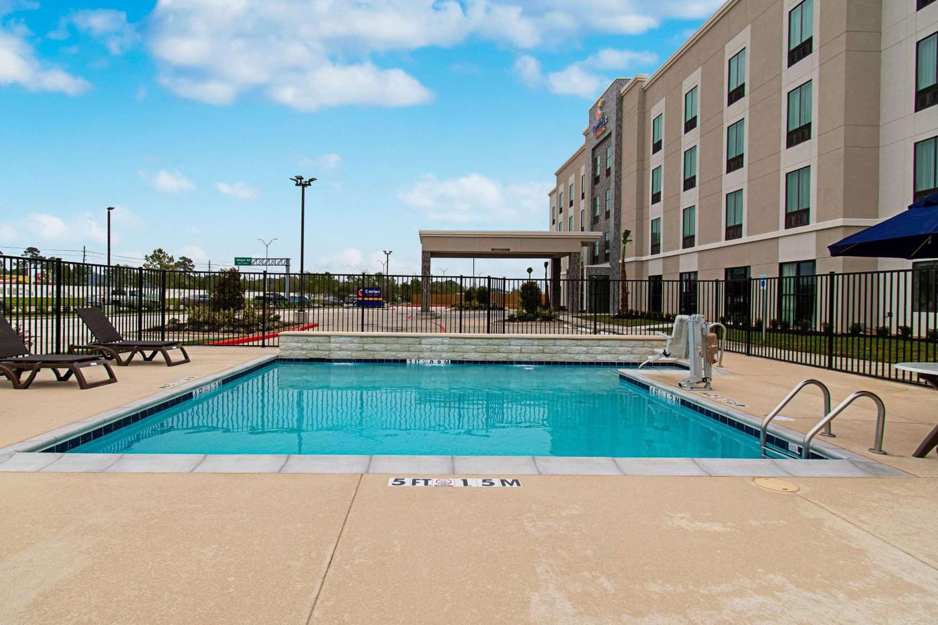 Comfort Suites Humble Houston IAH gallery photo in Humble, TX — image 16
