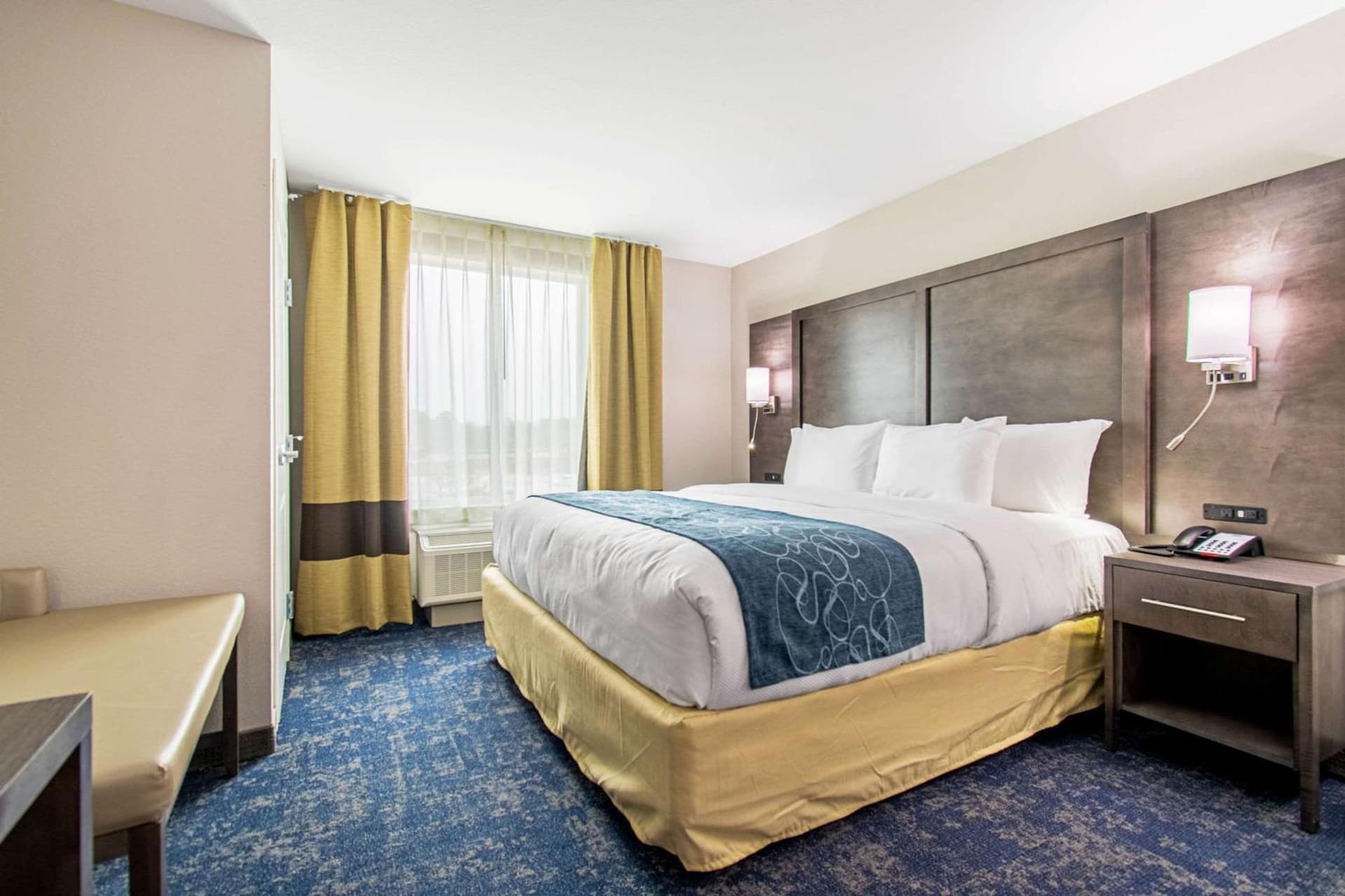 Comfort Suites Humble Houston IAH gallery photo in Humble, TX — image 6