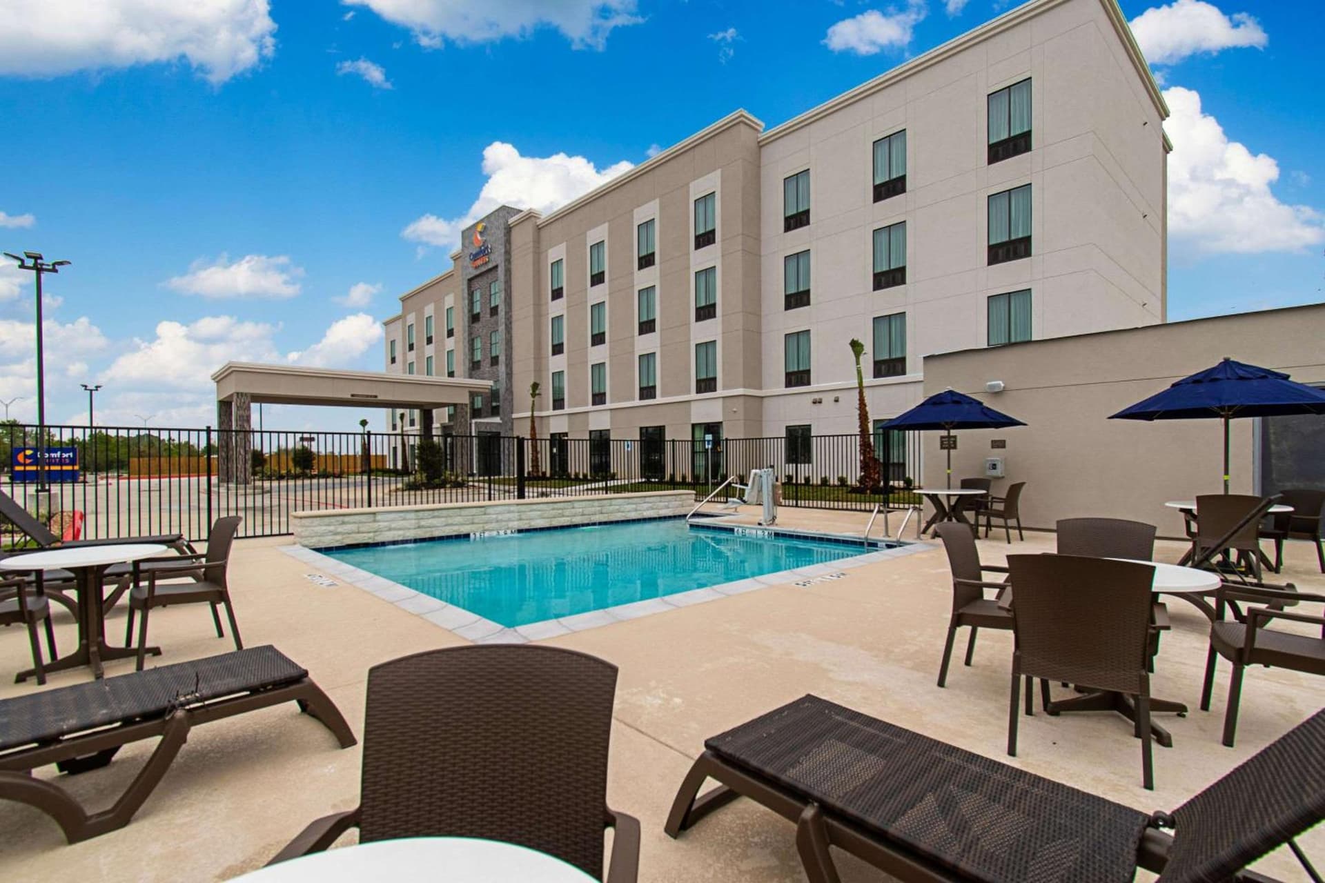 Comfort Suites Humble Houston IAH gallery photo in Humble, TX — image 9