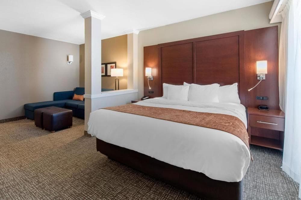 Comfort Suites Denver International Airport gallery photo in Denver, CO — image 28
