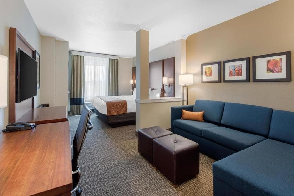 Comfort Suites Denver International Airport gallery photo in Denver, CO — image 18