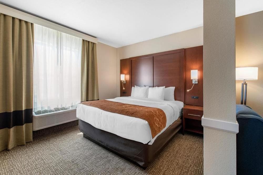Comfort Suites Denver International Airport gallery photo in Denver, CO — image 8