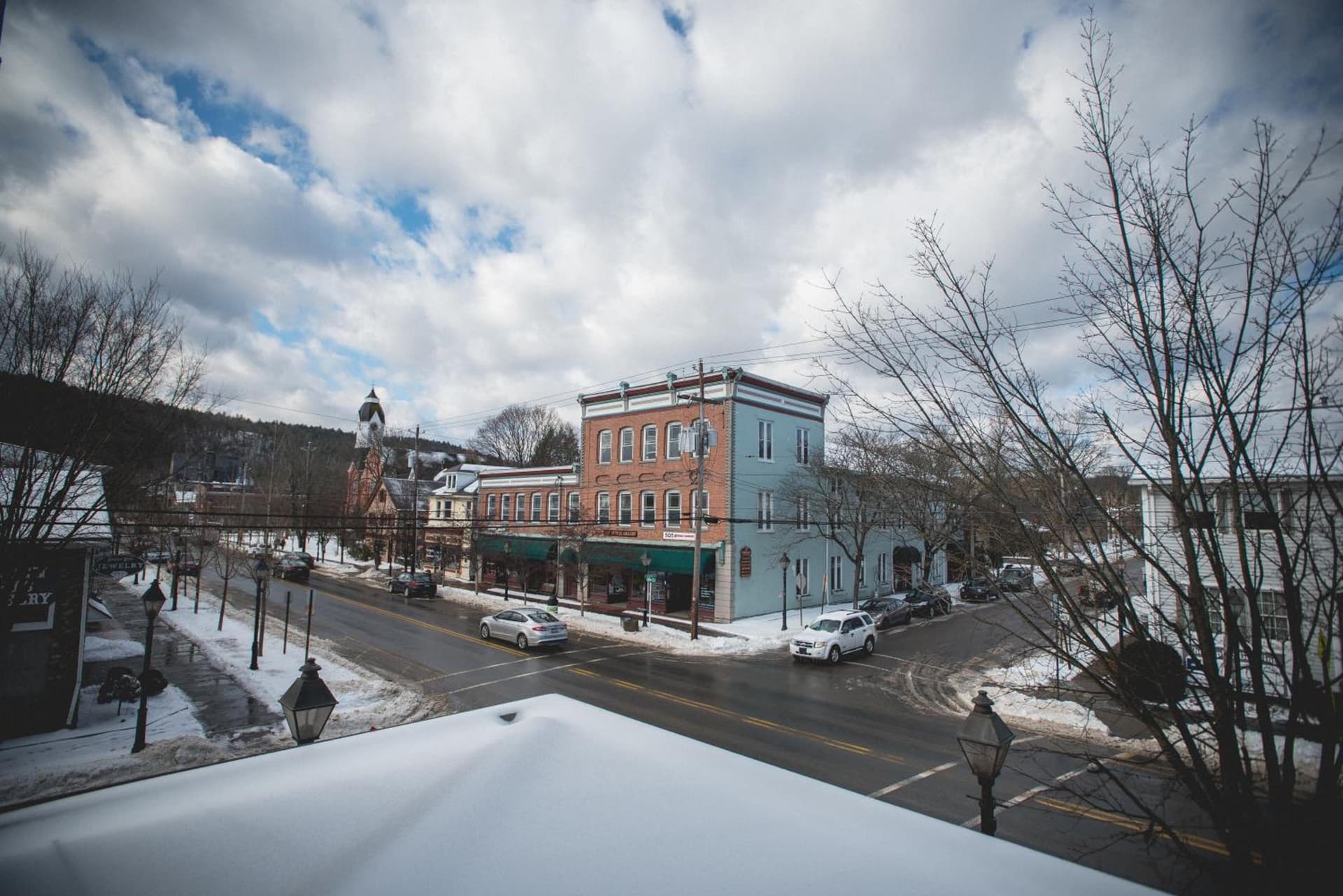 Hotel Fauchere interior in Milford, PA — gallery photo 2