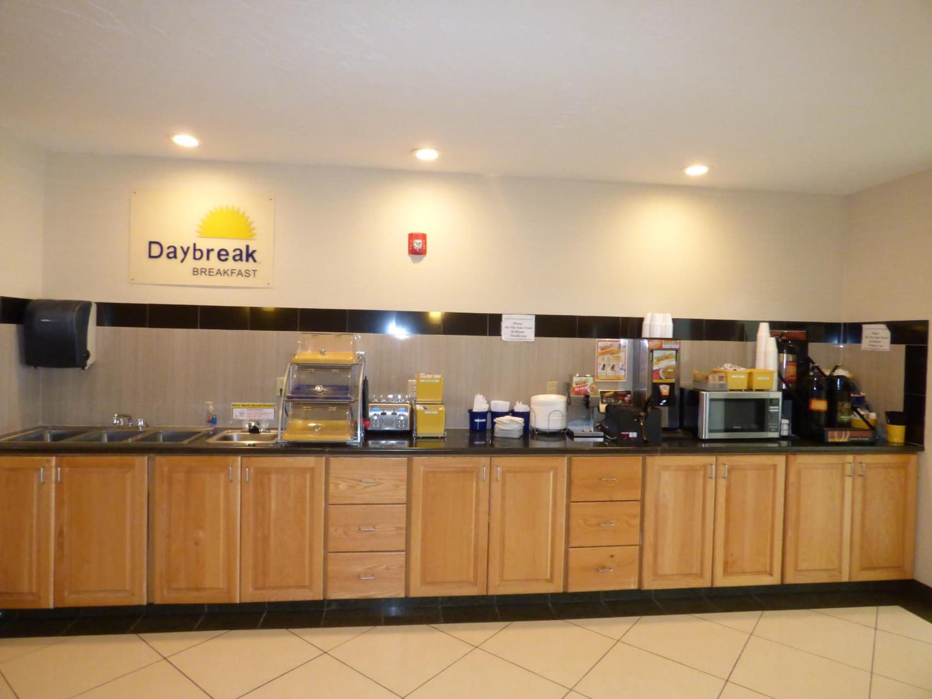 Days Inn by Wyndham Brigham City gallery photo in Brigham City, UT — image 12