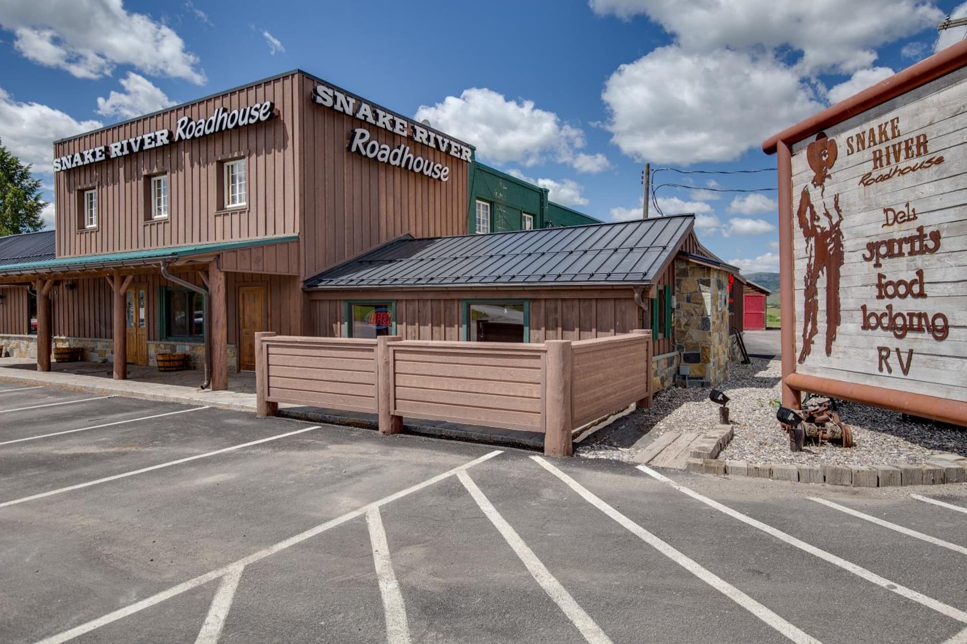 Snake River Roadhouse by KABINO Air Conditioning WiFi Bar Below Pool Table Shuffleboard Yummy Food featured exterior or lobby in Swan Valley, ID — similar hotel