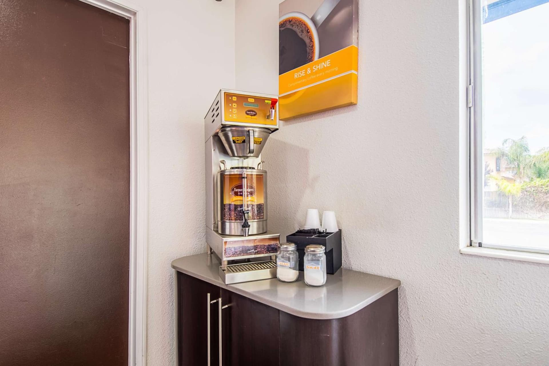 Motel 6-Bakersfield, CA - Airport gallery photo in Bakersfield, CA — image 22