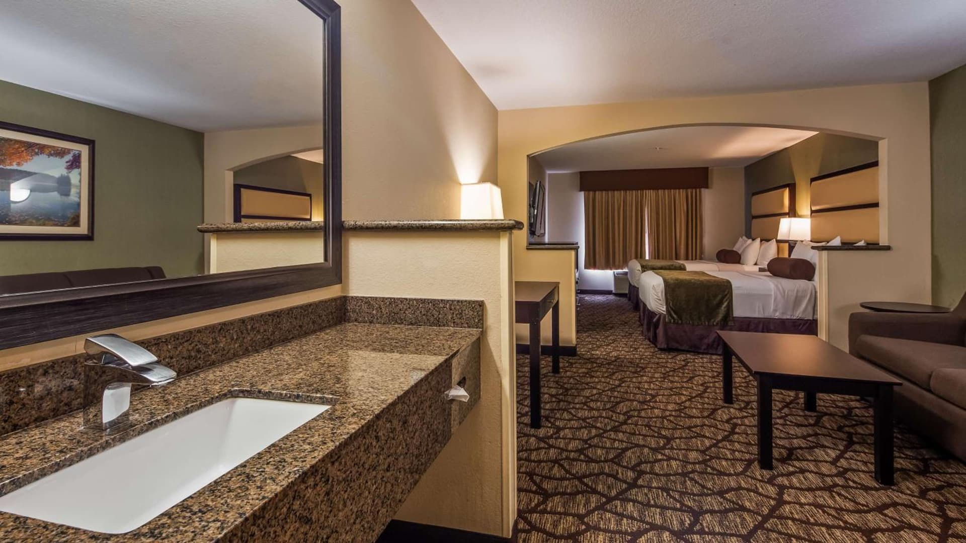 Best Western PLUS Vancouver Mall Drive gallery photo in Vancouver, WA — image 12