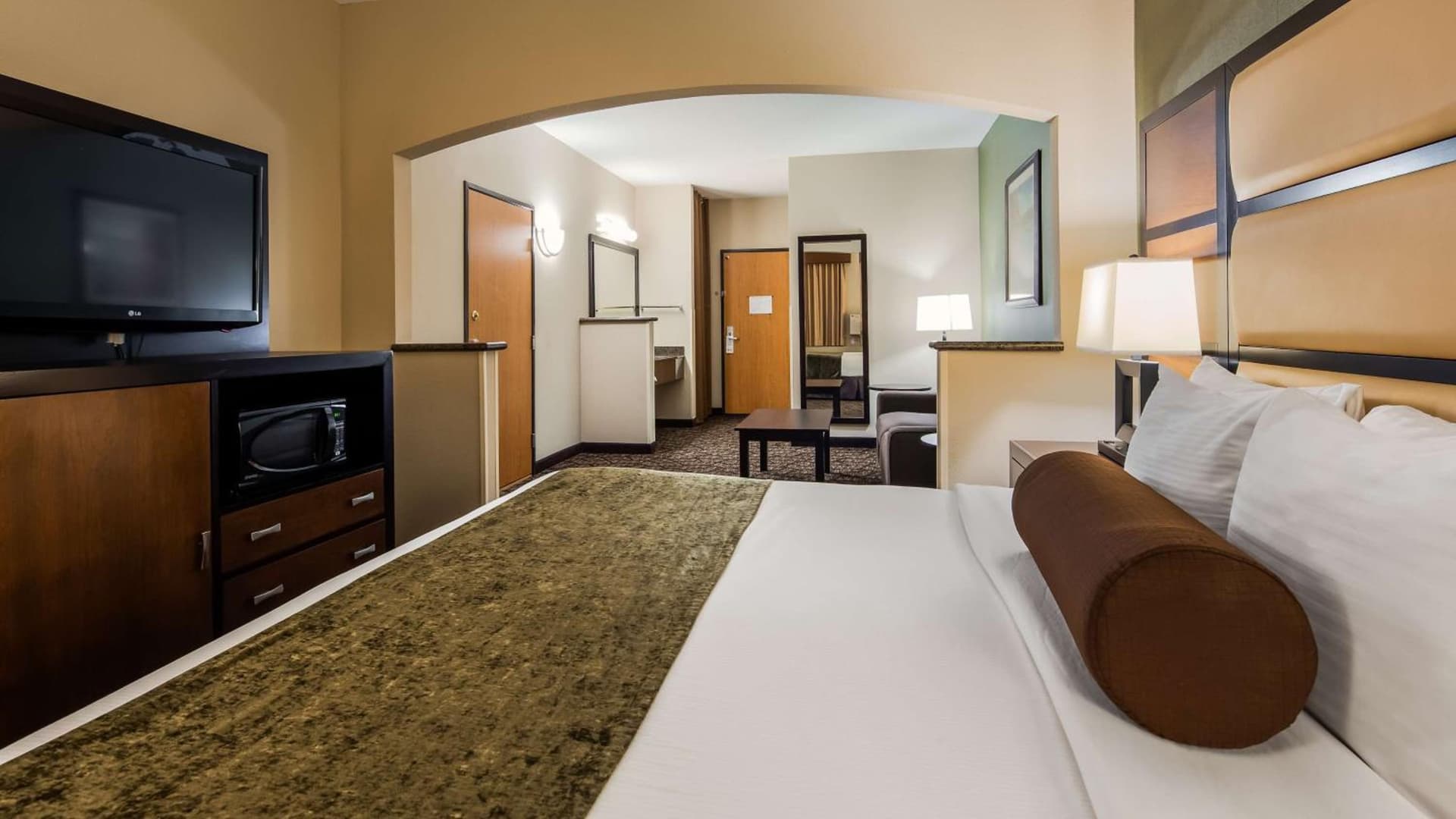 Best Western PLUS Vancouver Mall Drive gallery photo in Vancouver, WA — image 7