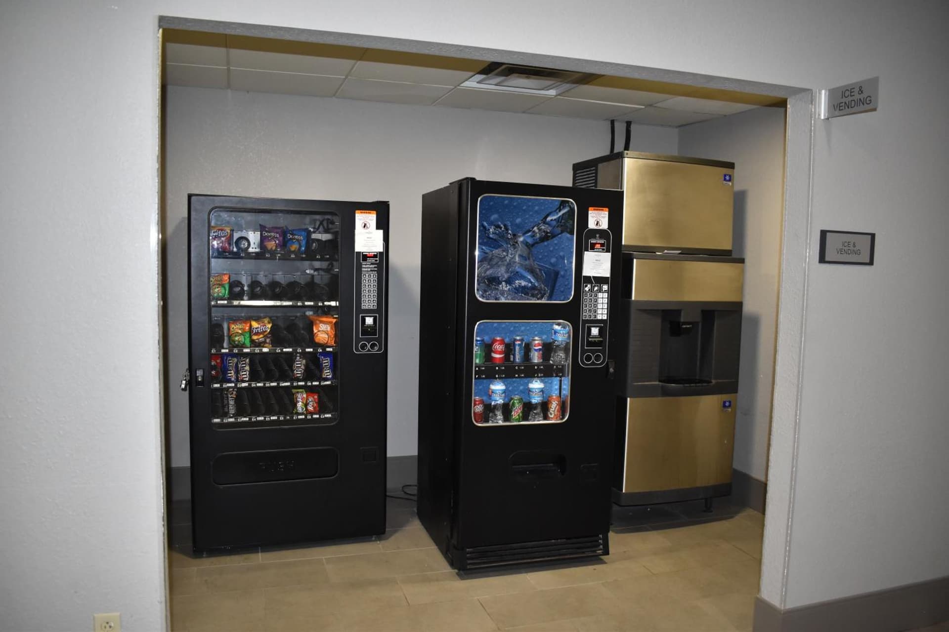 Country Inn & Suites by Radisson, Hagerstown, MD gallery photo in Hagerstown, MD — image 60