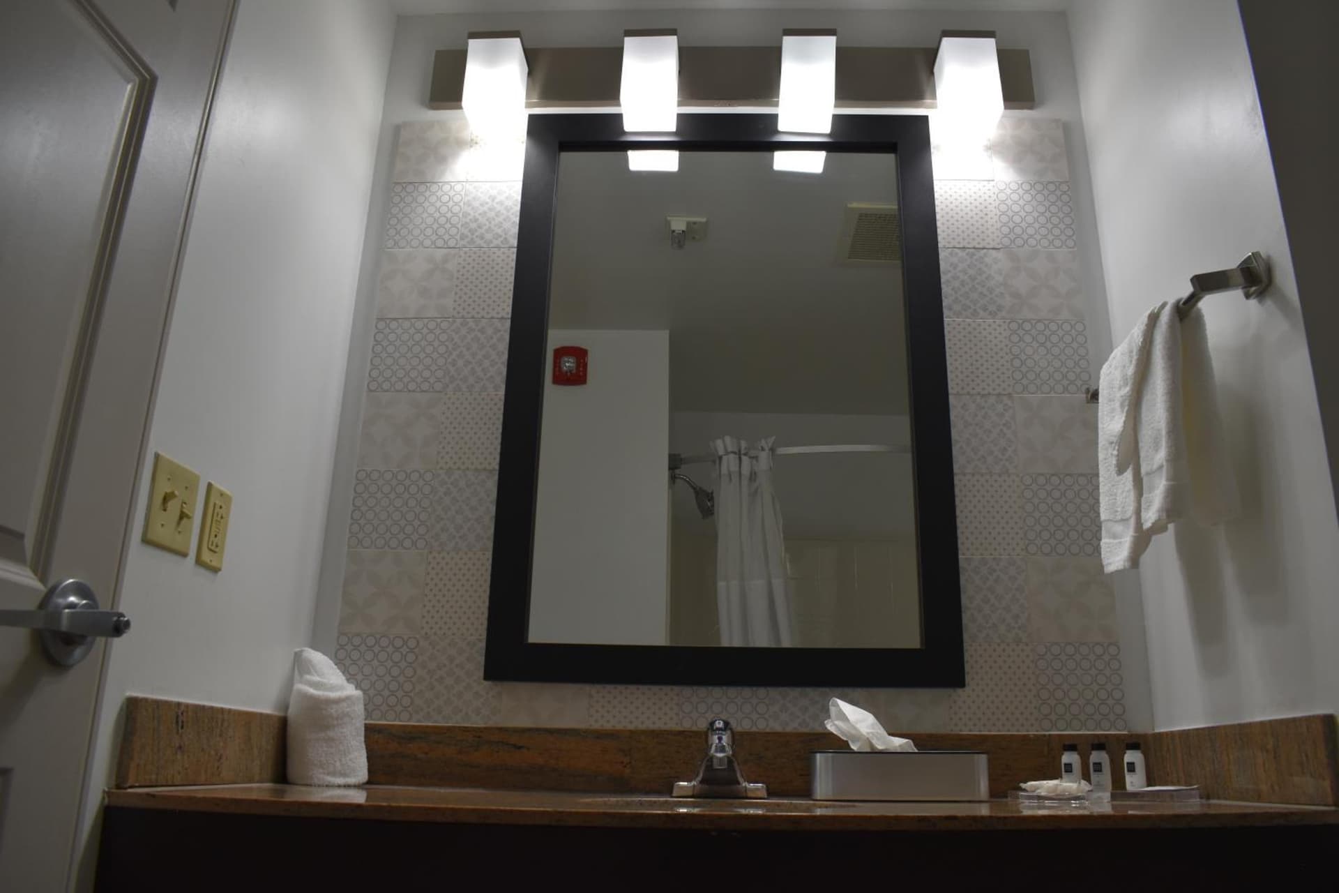 Country Inn & Suites by Radisson, Hagerstown, MD gallery photo in Hagerstown, MD — image 10