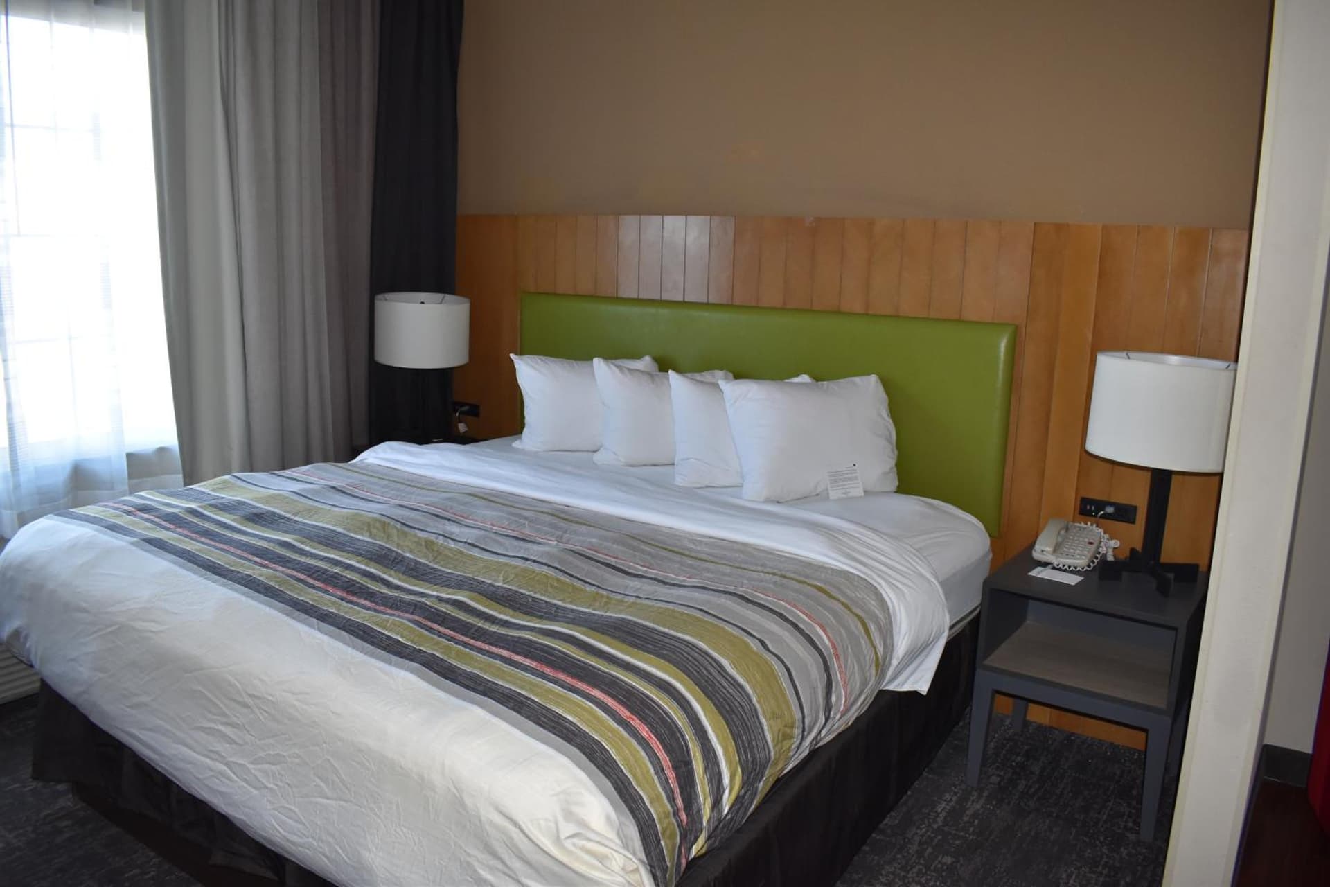 Country Inn & Suites by Radisson, Hagerstown, MD gallery photo in Hagerstown, MD — image 77