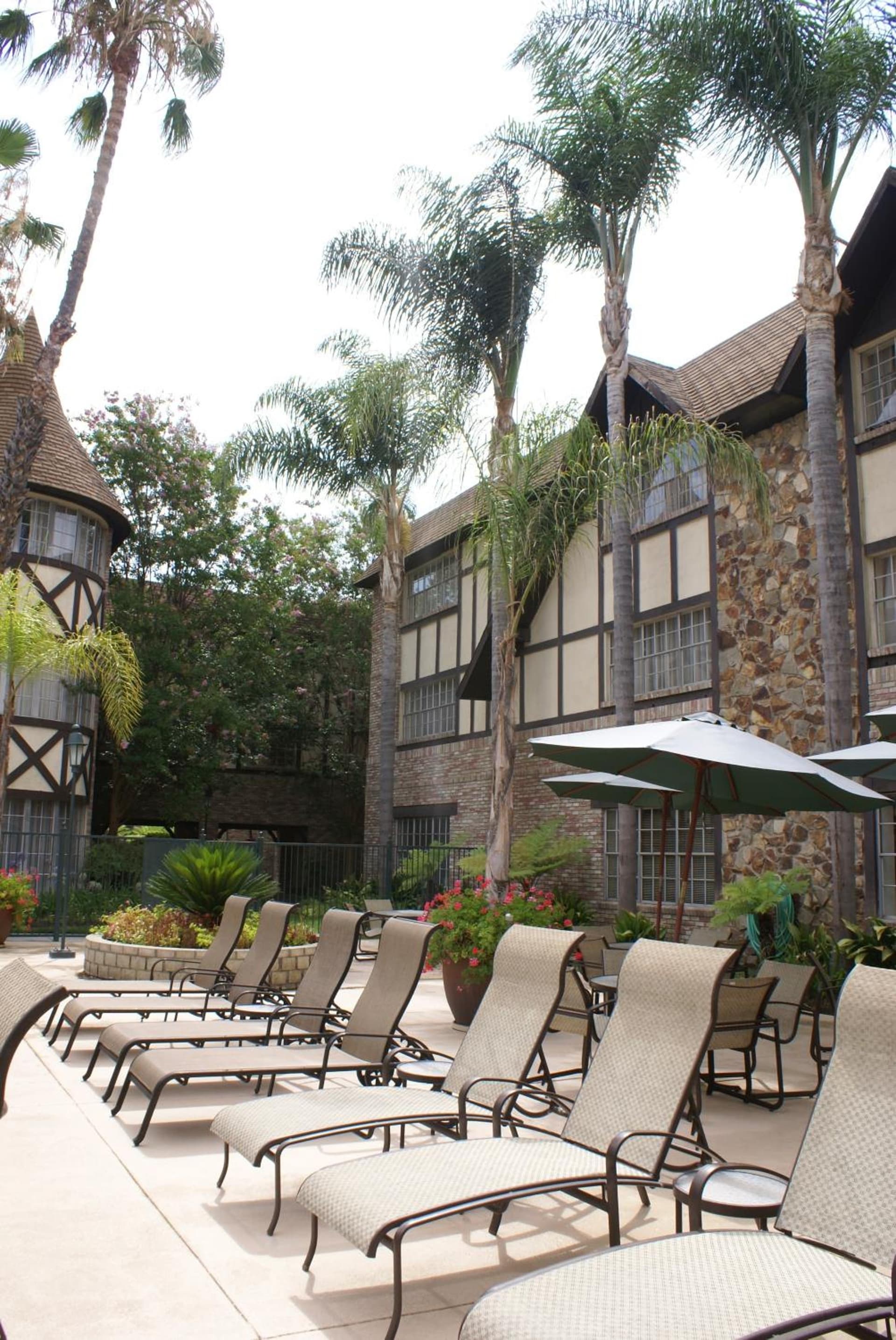 Anaheim Majestic Garden Hotel gallery photo in Anaheim, CA — image 71