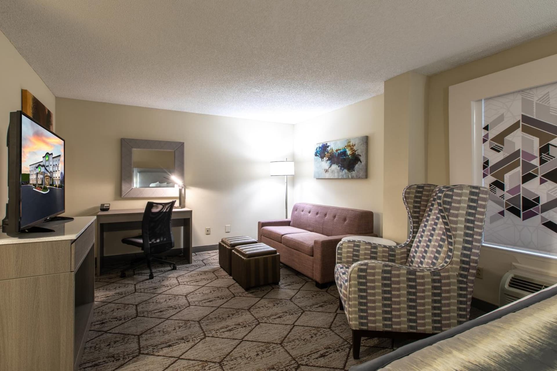 Wingate by Wyndham Charlotte Concord Mills/Speedway gallery photo in Concord, NC — image 91