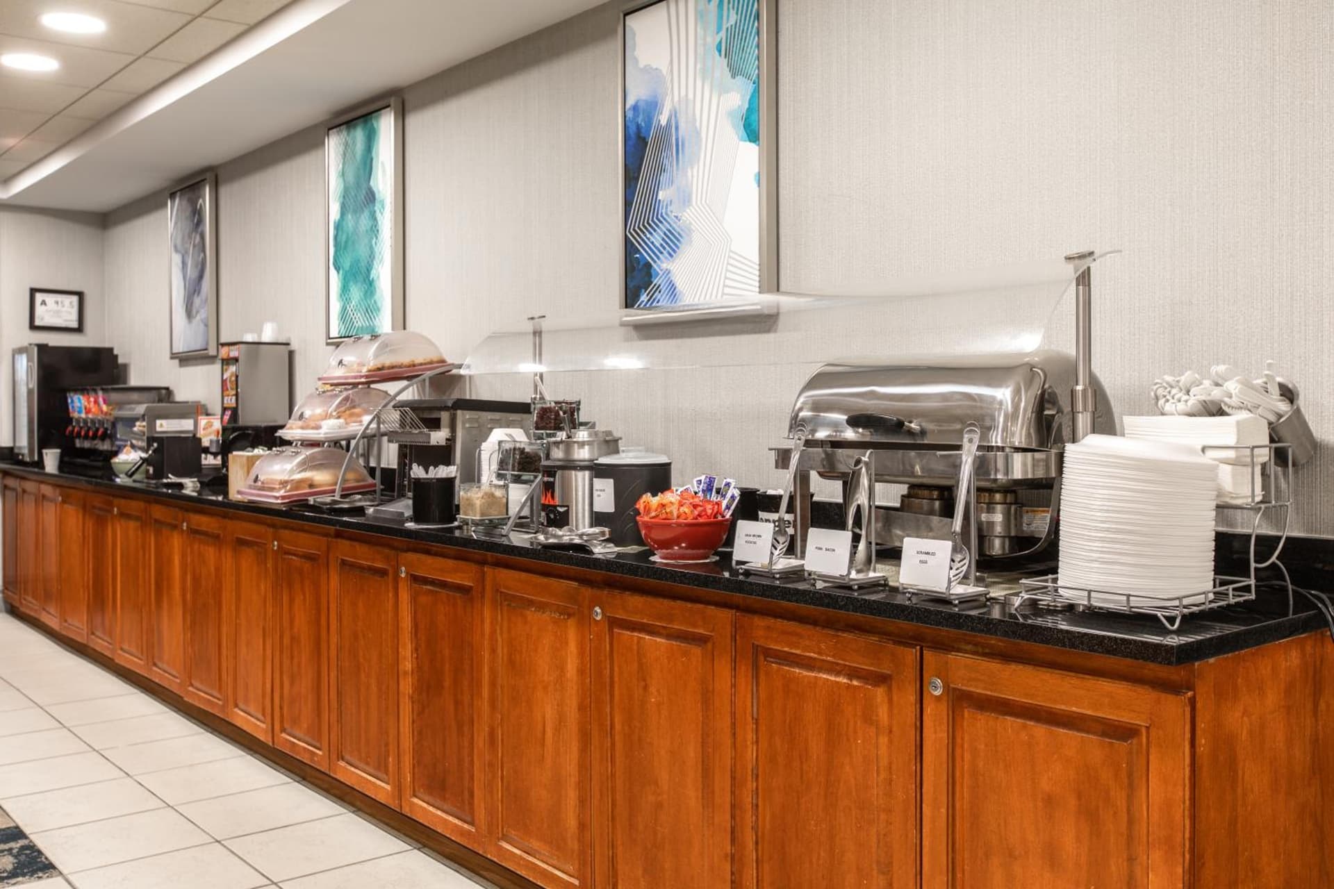 Wingate by Wyndham Charlotte Concord Mills/Speedway gallery photo in Concord, NC — image 36