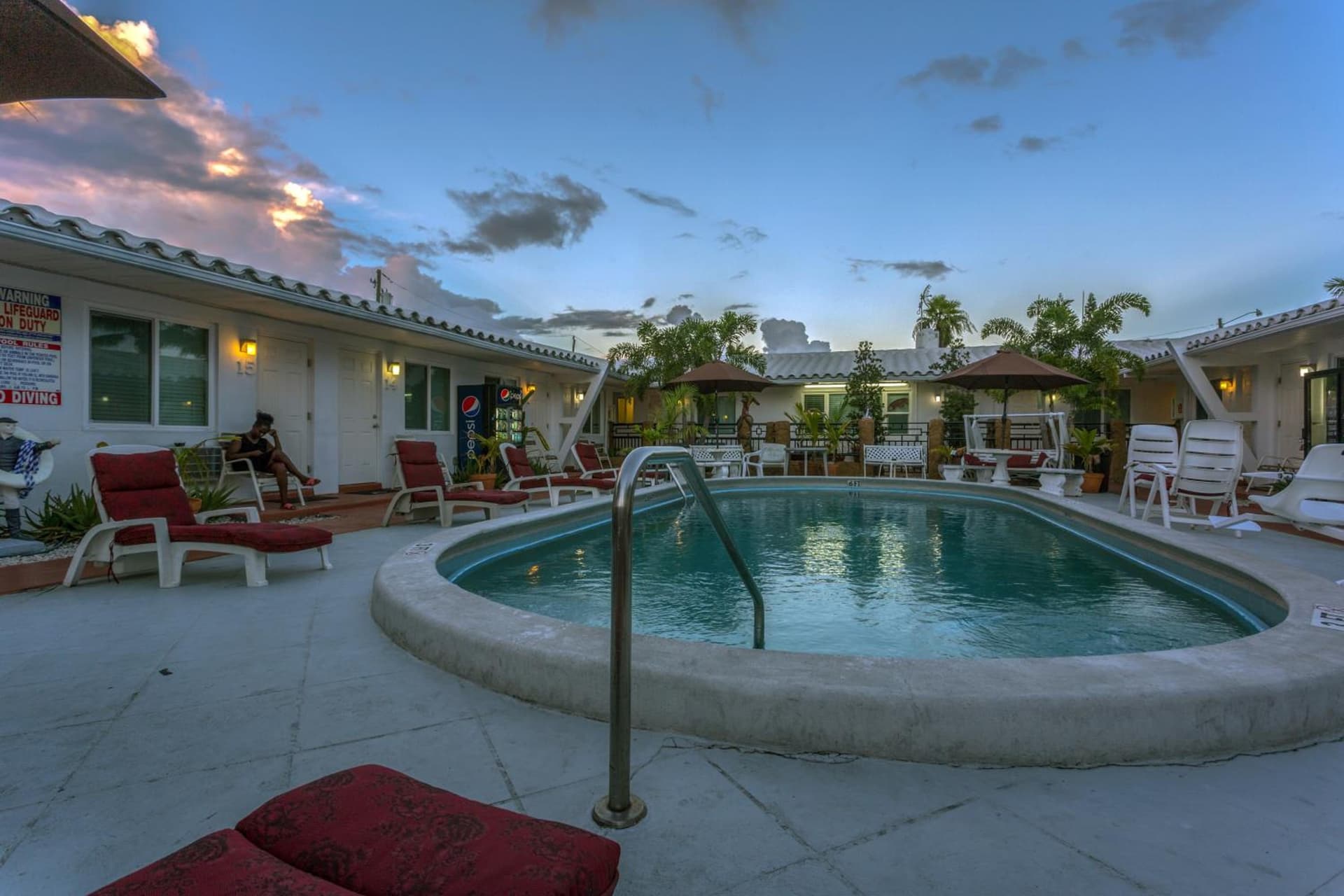 Green Seas Motel property views in Hollywood, FL — gallery photo 3