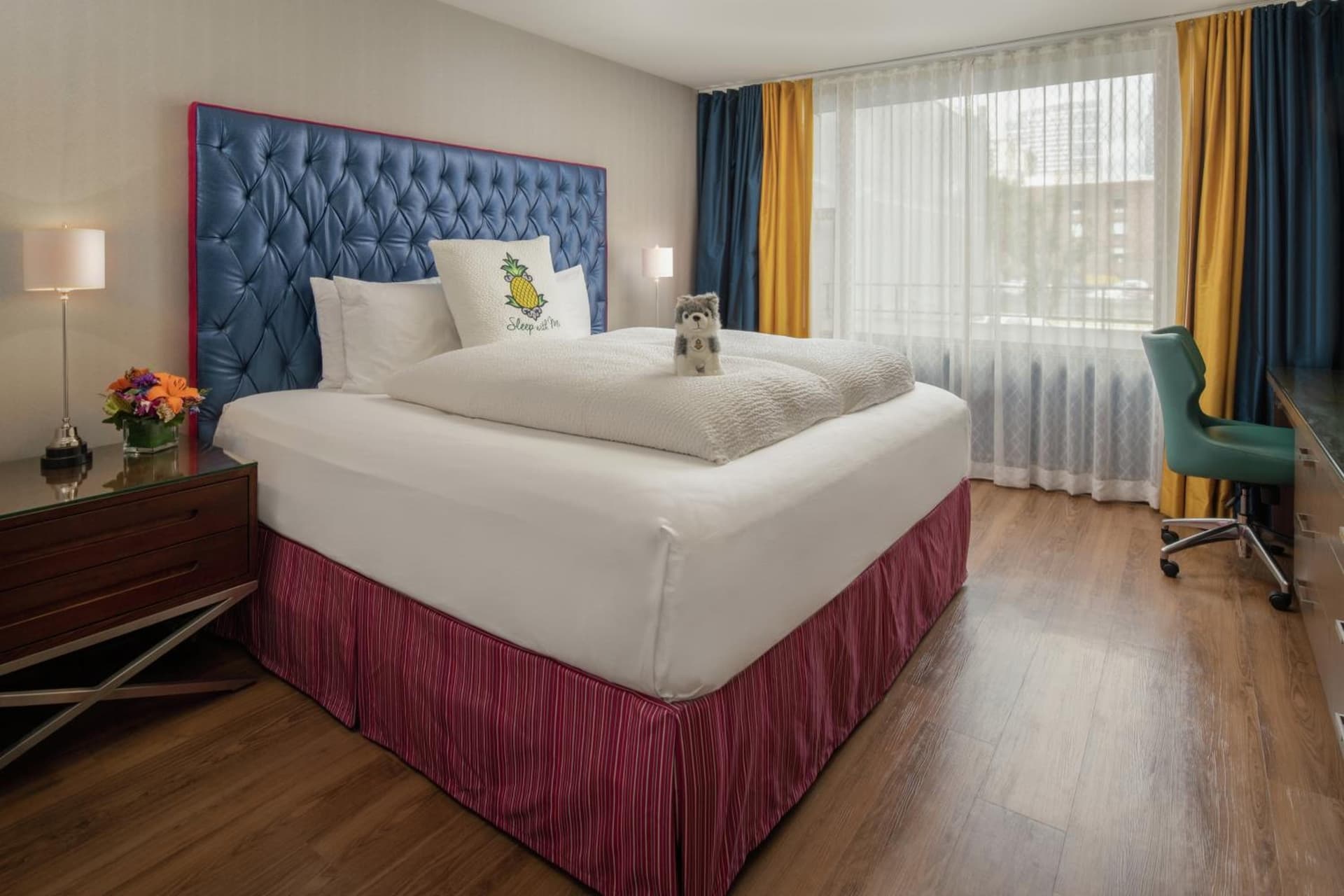 Staypineapple, Hotel Rose, Downtown Portland gallery photo in Portland, OR — image 30