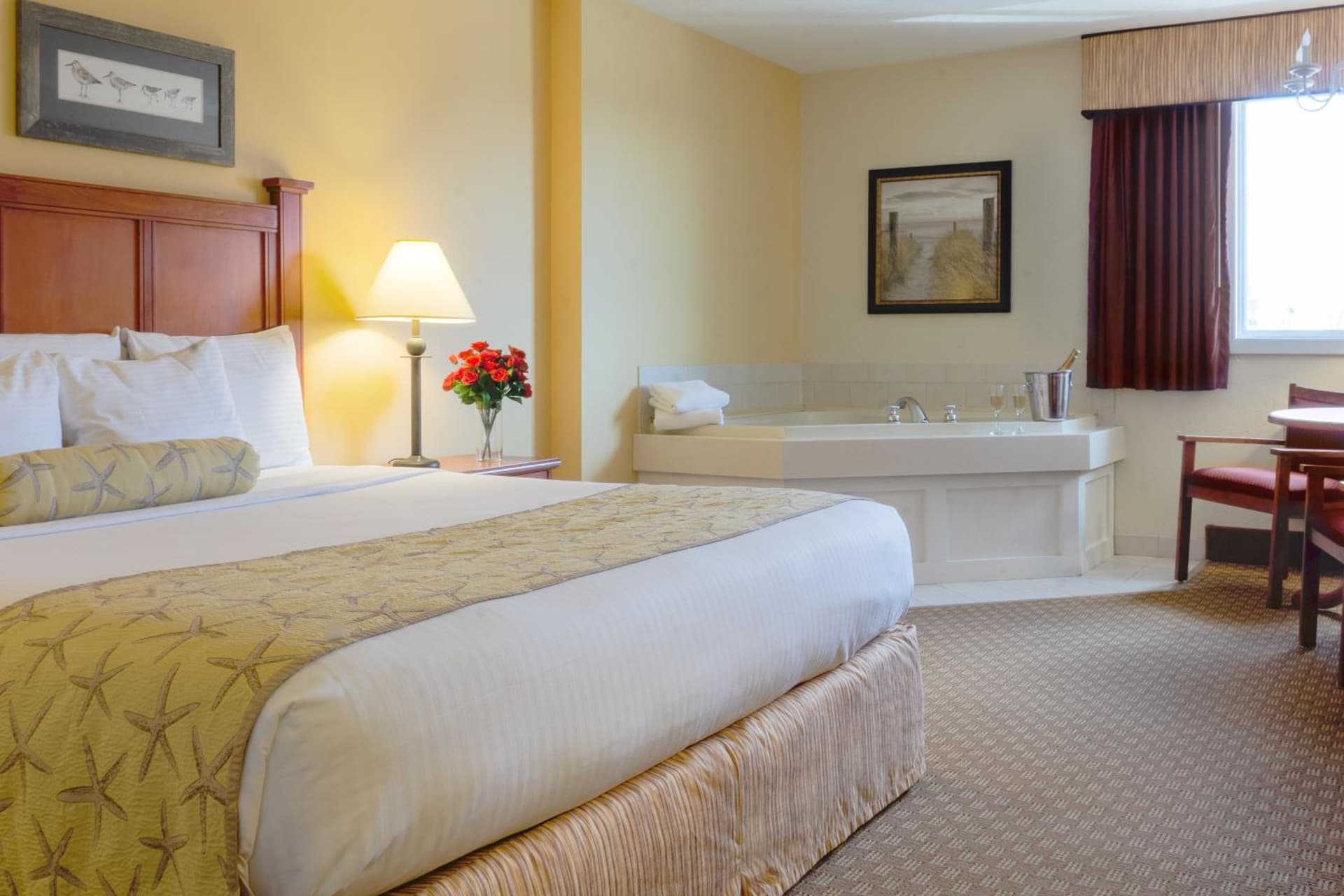 Bayside Resort Hotel property views in West Yarmouth, MA — gallery photo 3