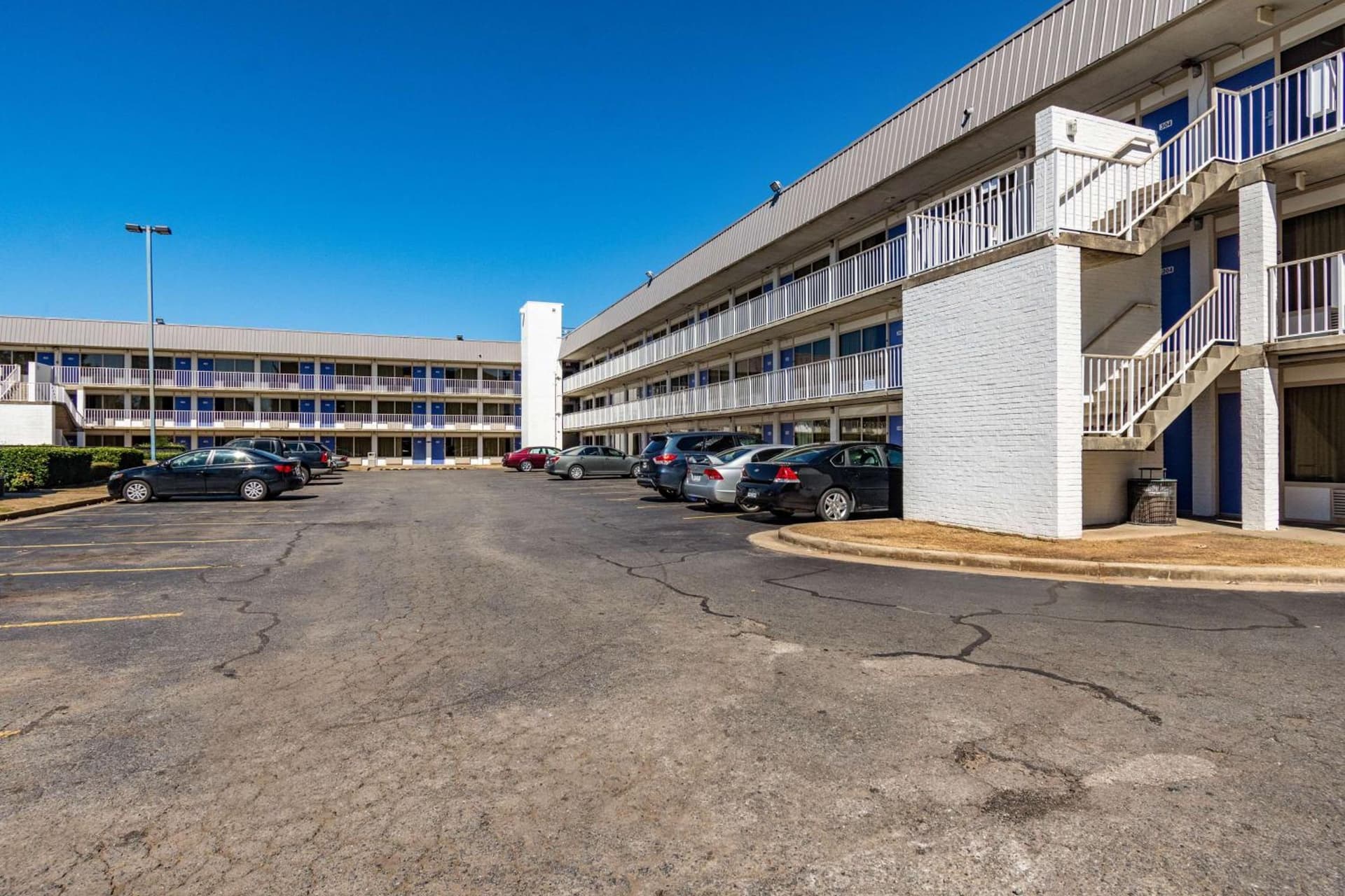 Motel 6-Little Rock, AR - West interior in Little Rock, AR — gallery photo 2