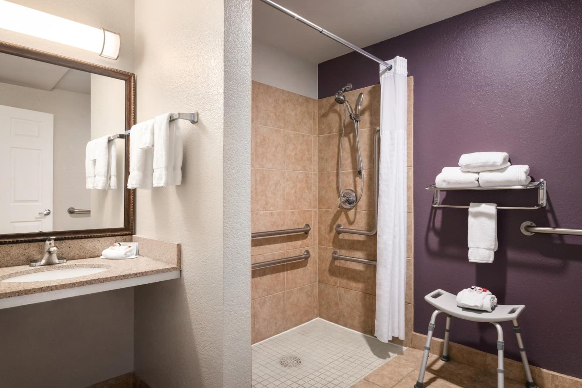 Baymont by Wyndham Springfield I-44 gallery photo in Springfield, MO — image 38