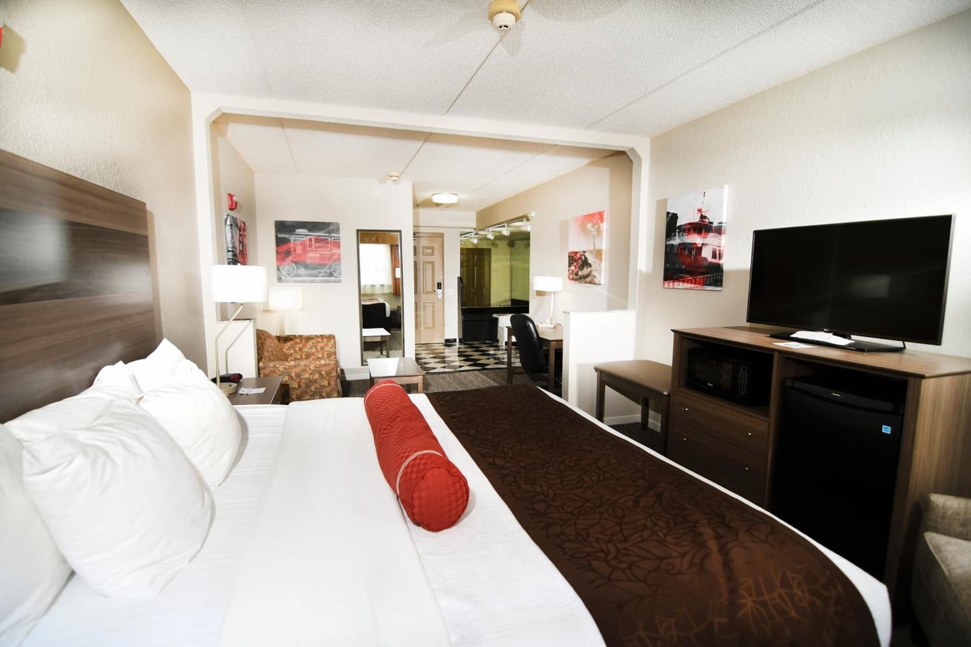 Best Western Plus Sandusky Hotel & Suites gallery photo in Sandusky, OH — image 53