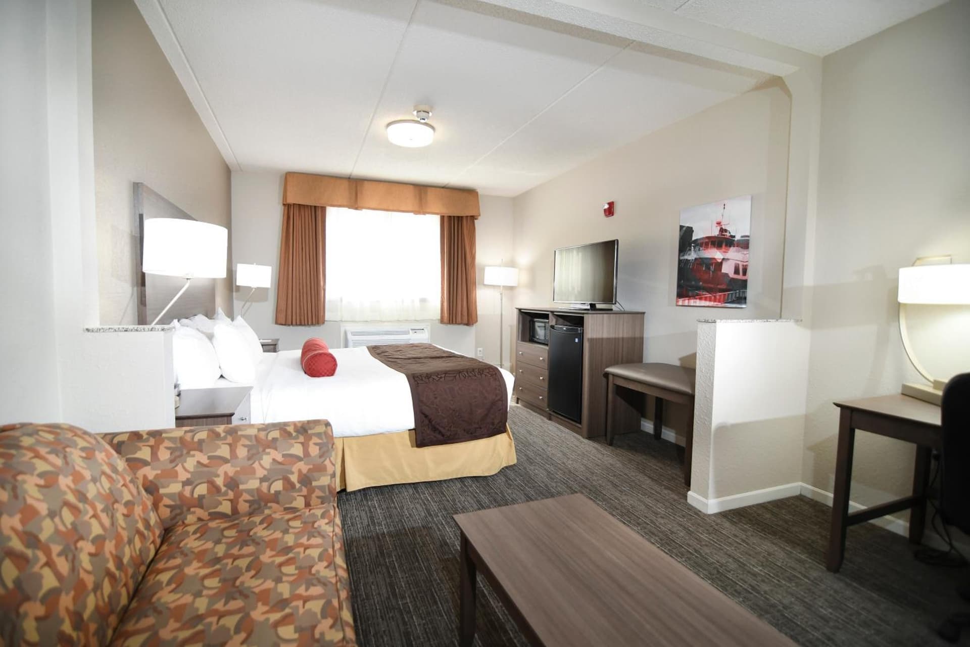 Best Western Plus Sandusky Hotel & Suites gallery photo in Sandusky, OH — image 13