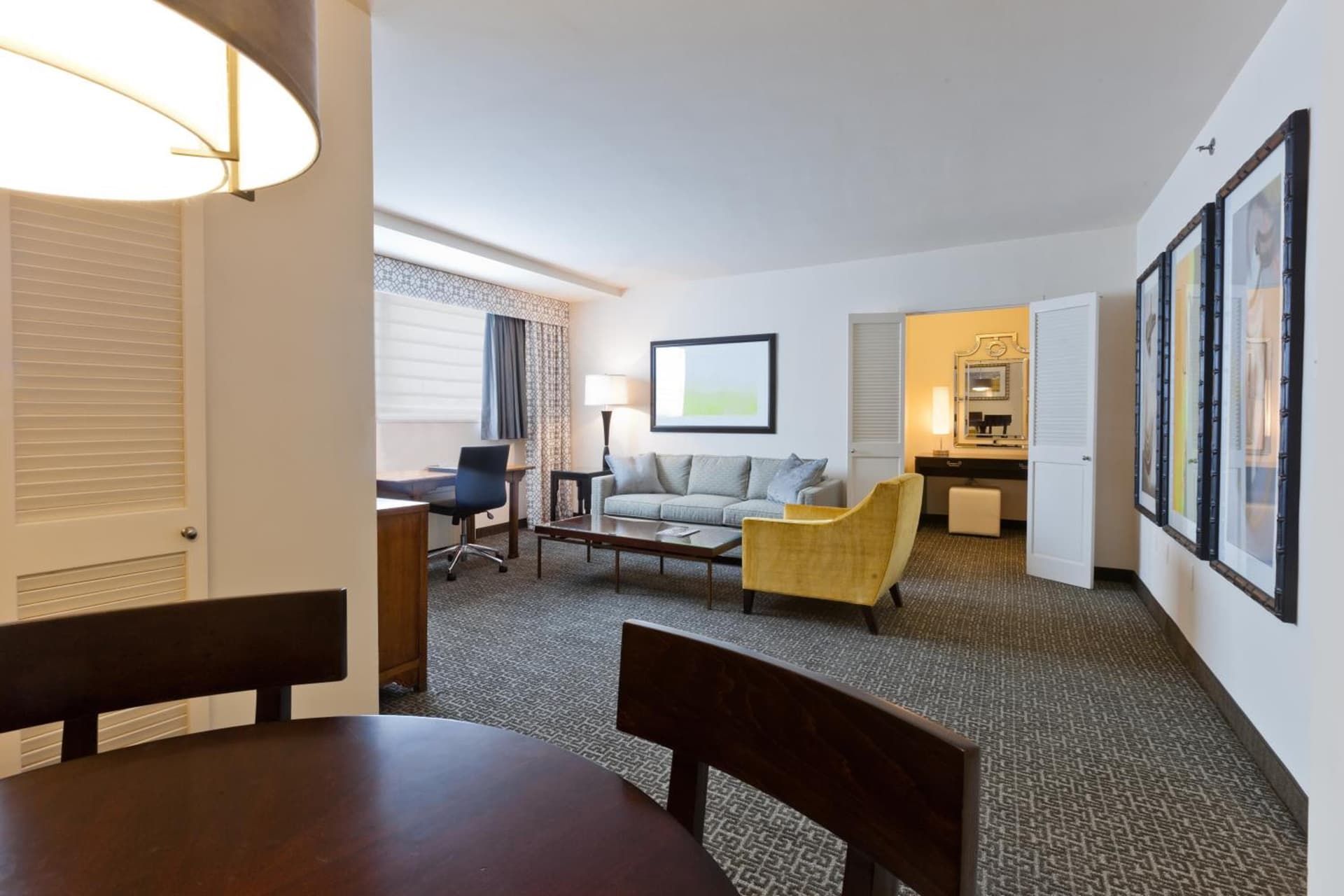 State Plaza Hotel gallery photo in Washington, DC — image 23