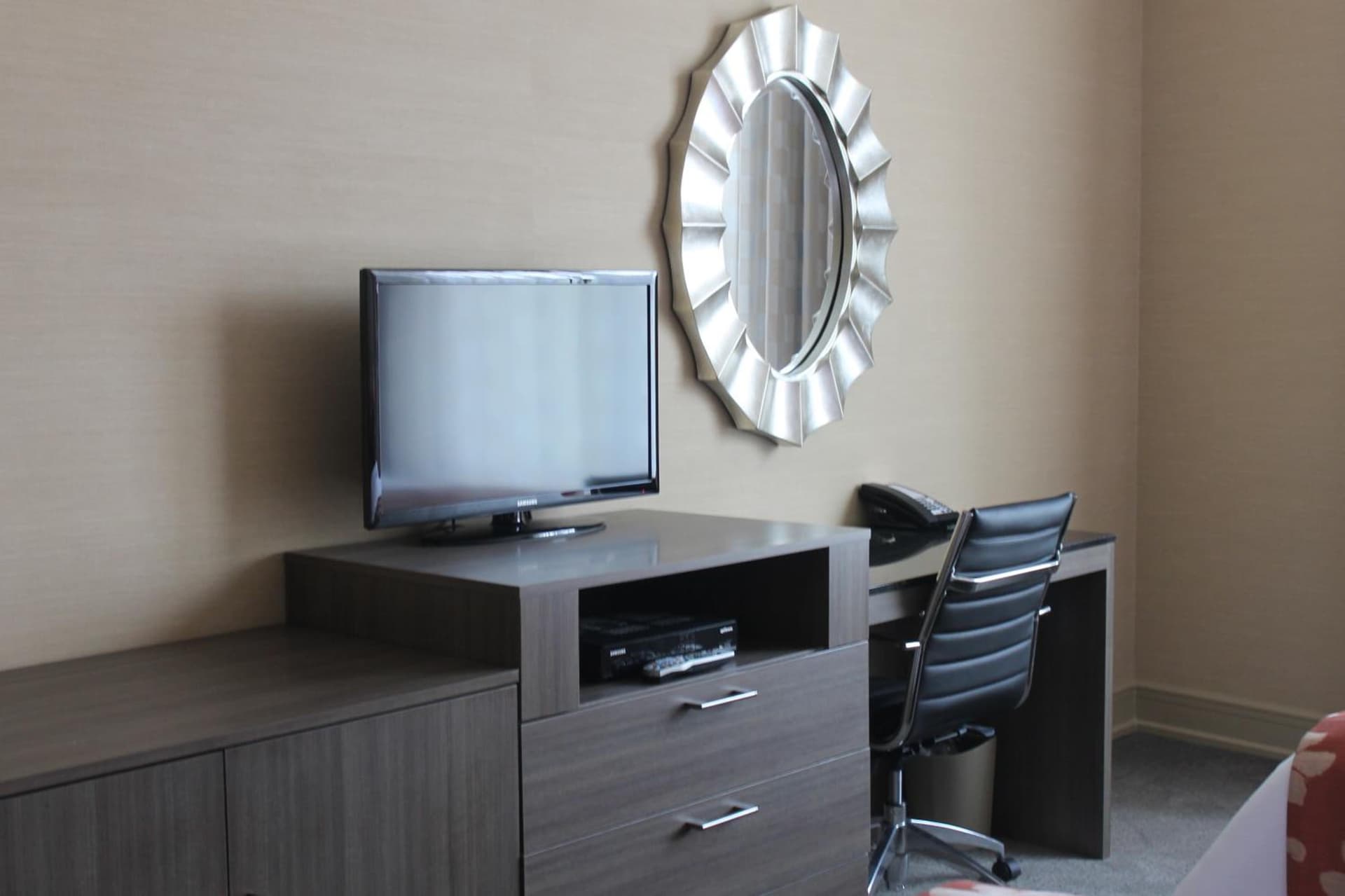 Opera House Hotel gallery photo in Bronx, NY — image 35