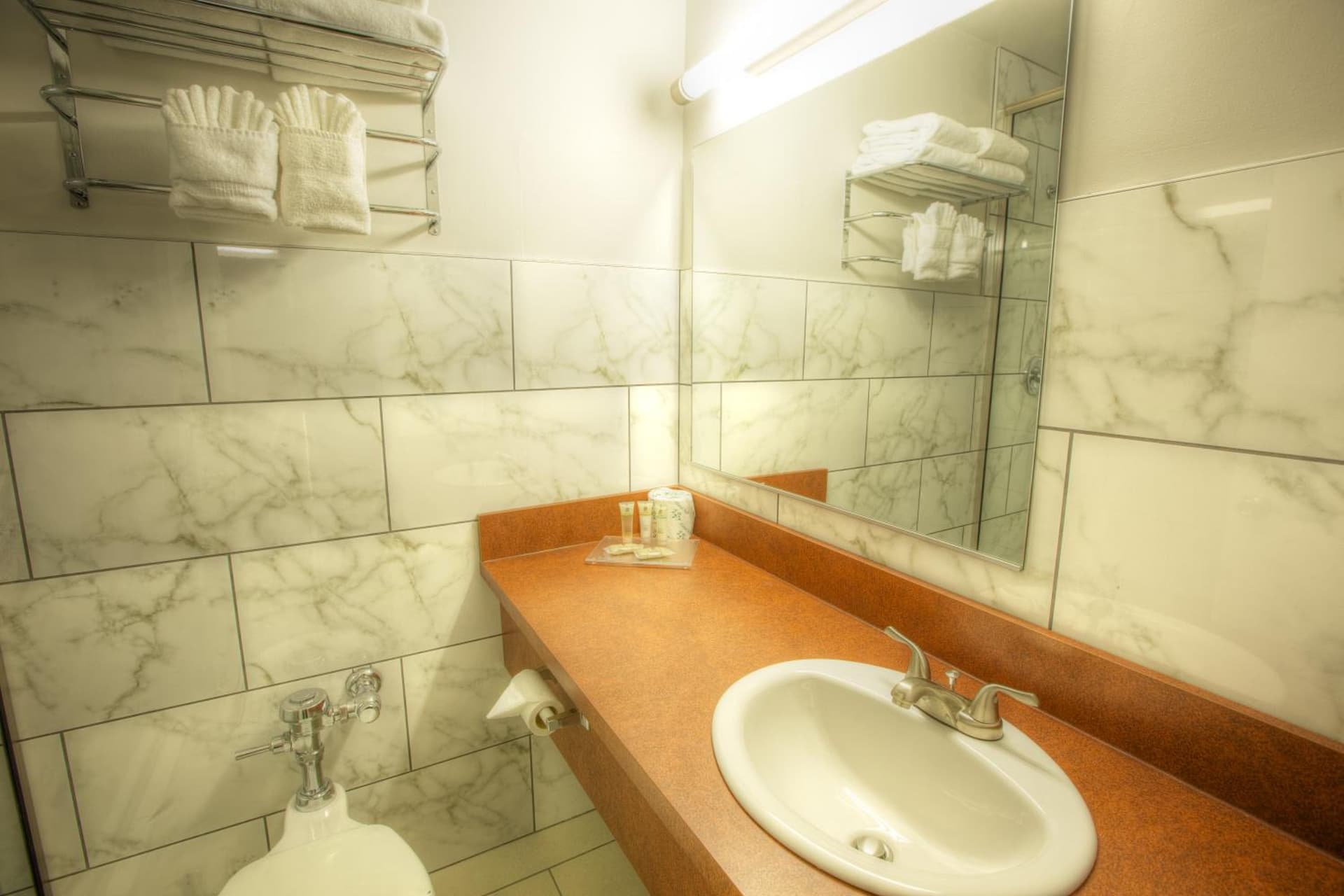 Hotel Ruby gallery photo in Spokane, WA — image 26