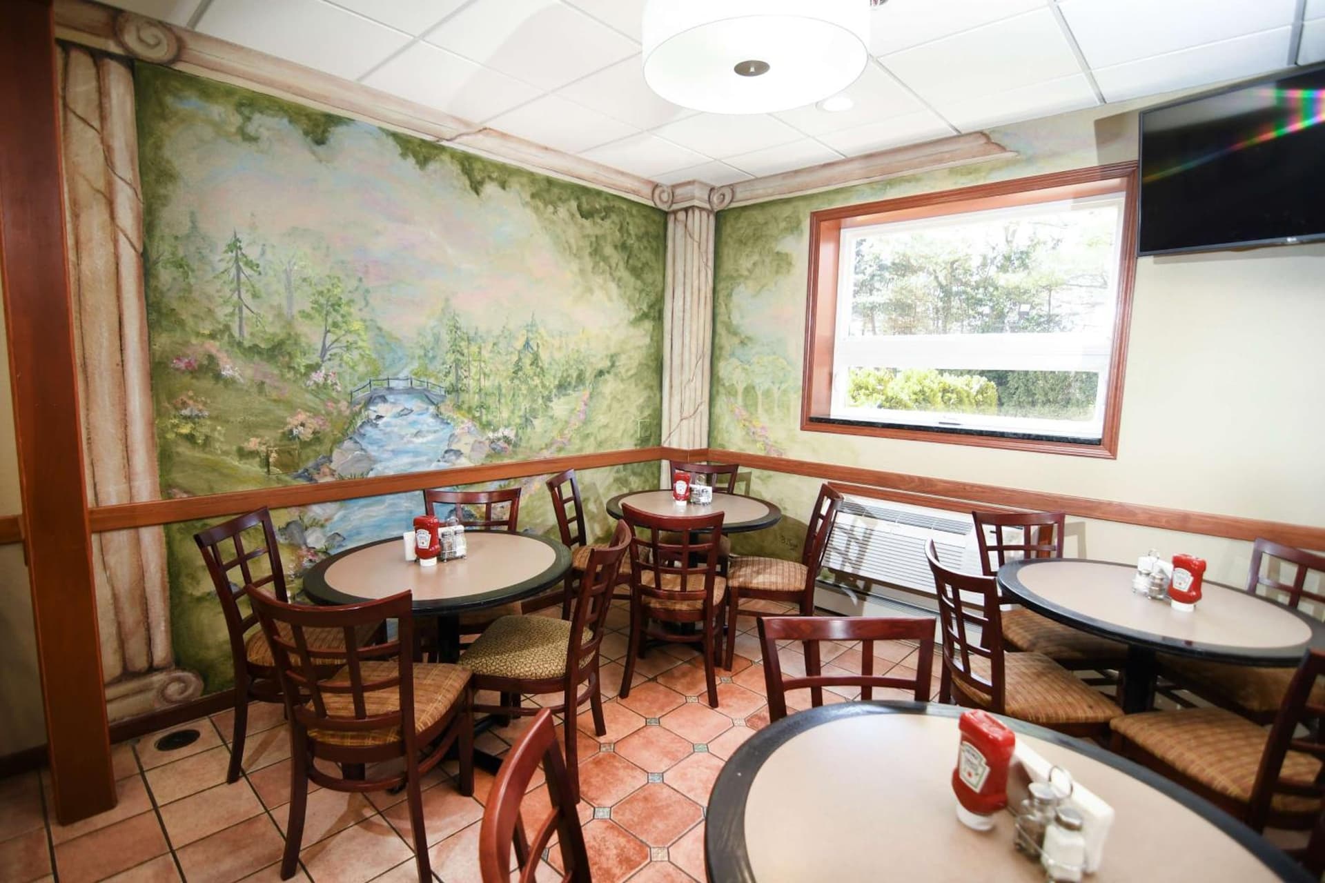 Best Western Plus Sandusky Hotel & Suites gallery photo in Sandusky, OH — image 25