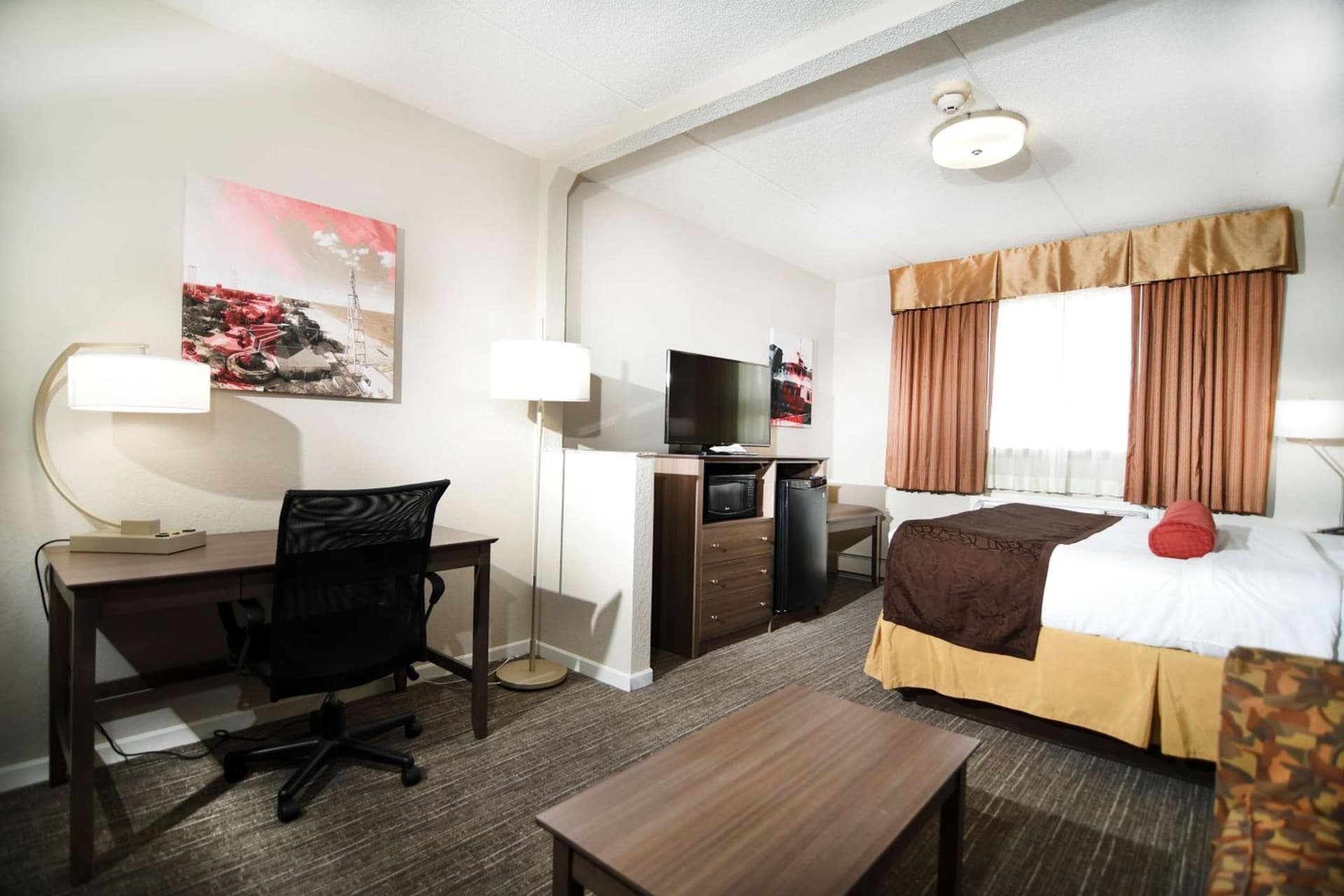 Best Western Plus Sandusky Hotel & Suites gallery photo in Sandusky, OH — image 49