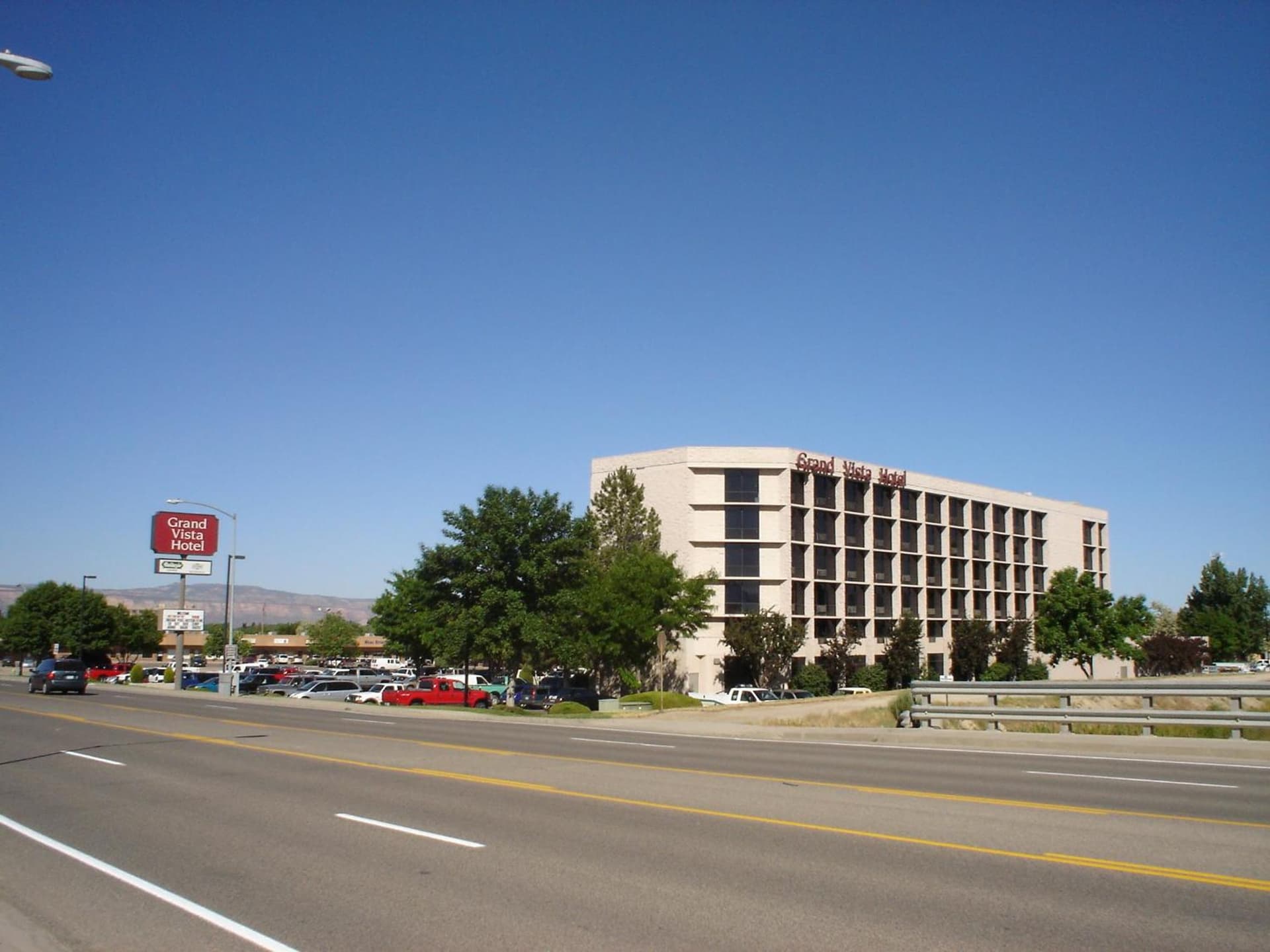 Grand Vista Hotel Grand Junction property views in Grand Junction, CO — gallery photo 3