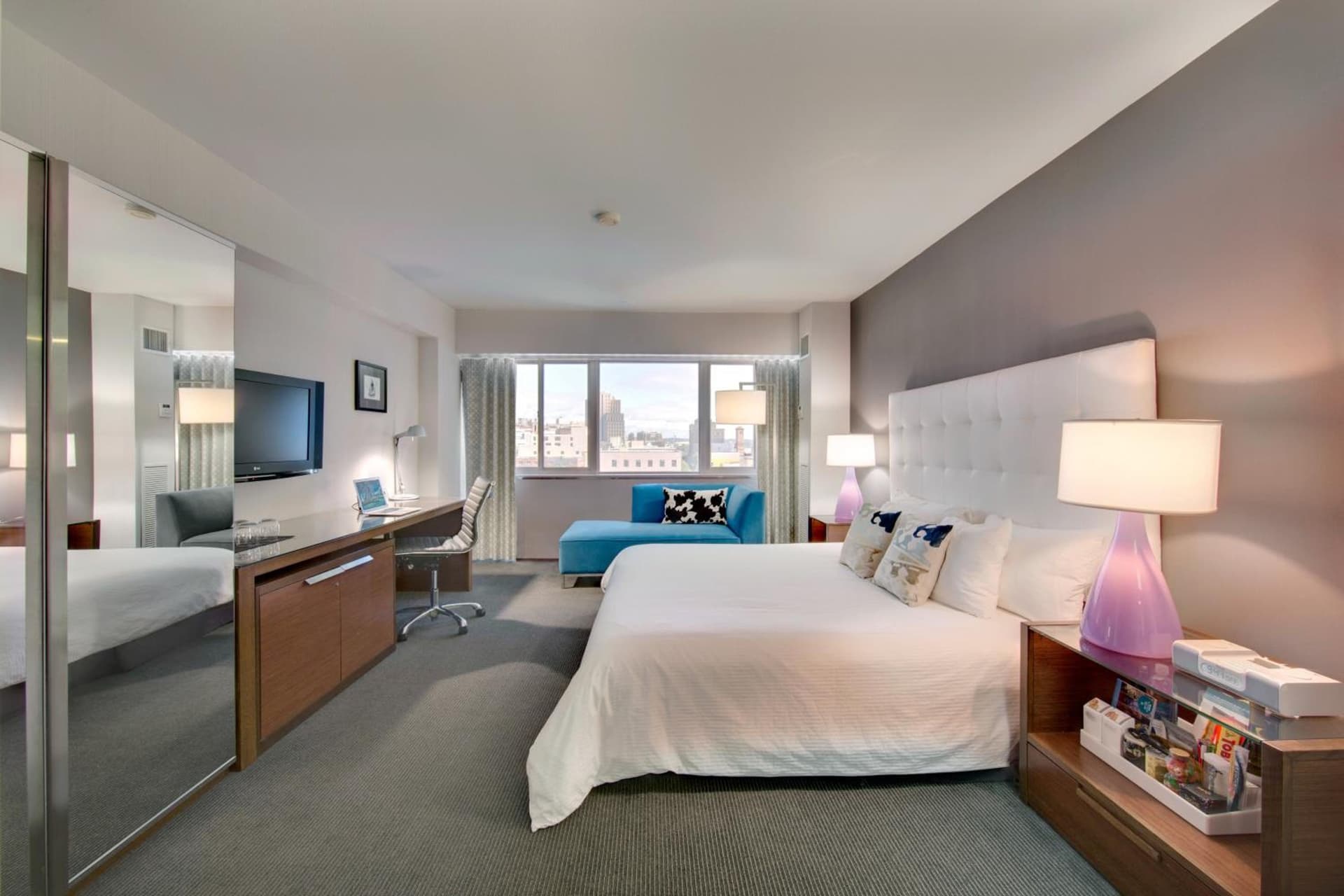 Hotel Murano property views in Tacoma, WA — gallery photo 3