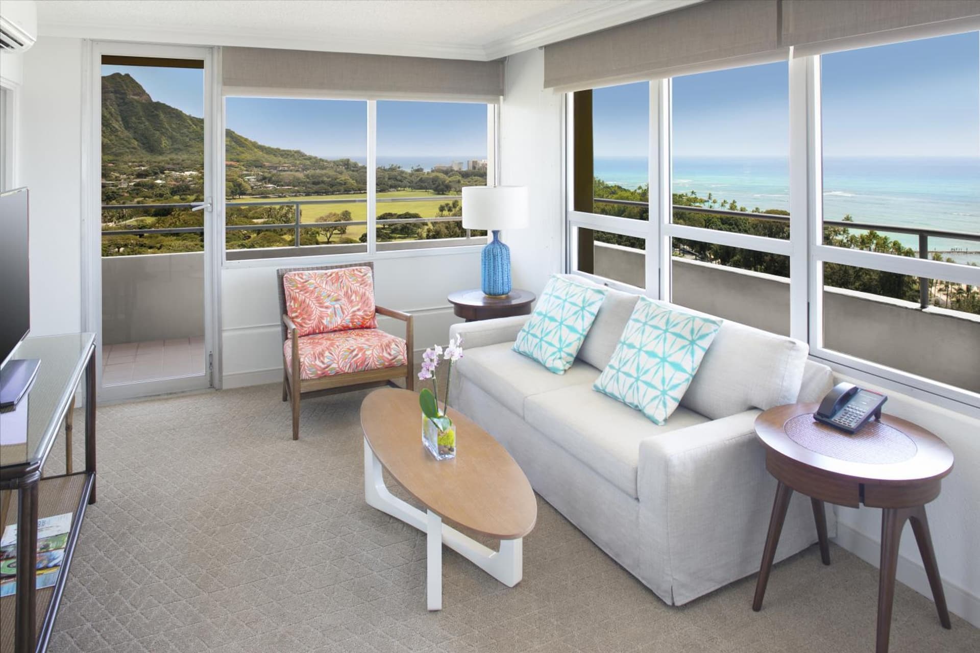 Queen Kapiolani Hotel gallery photo in Honolulu, HI — image 71